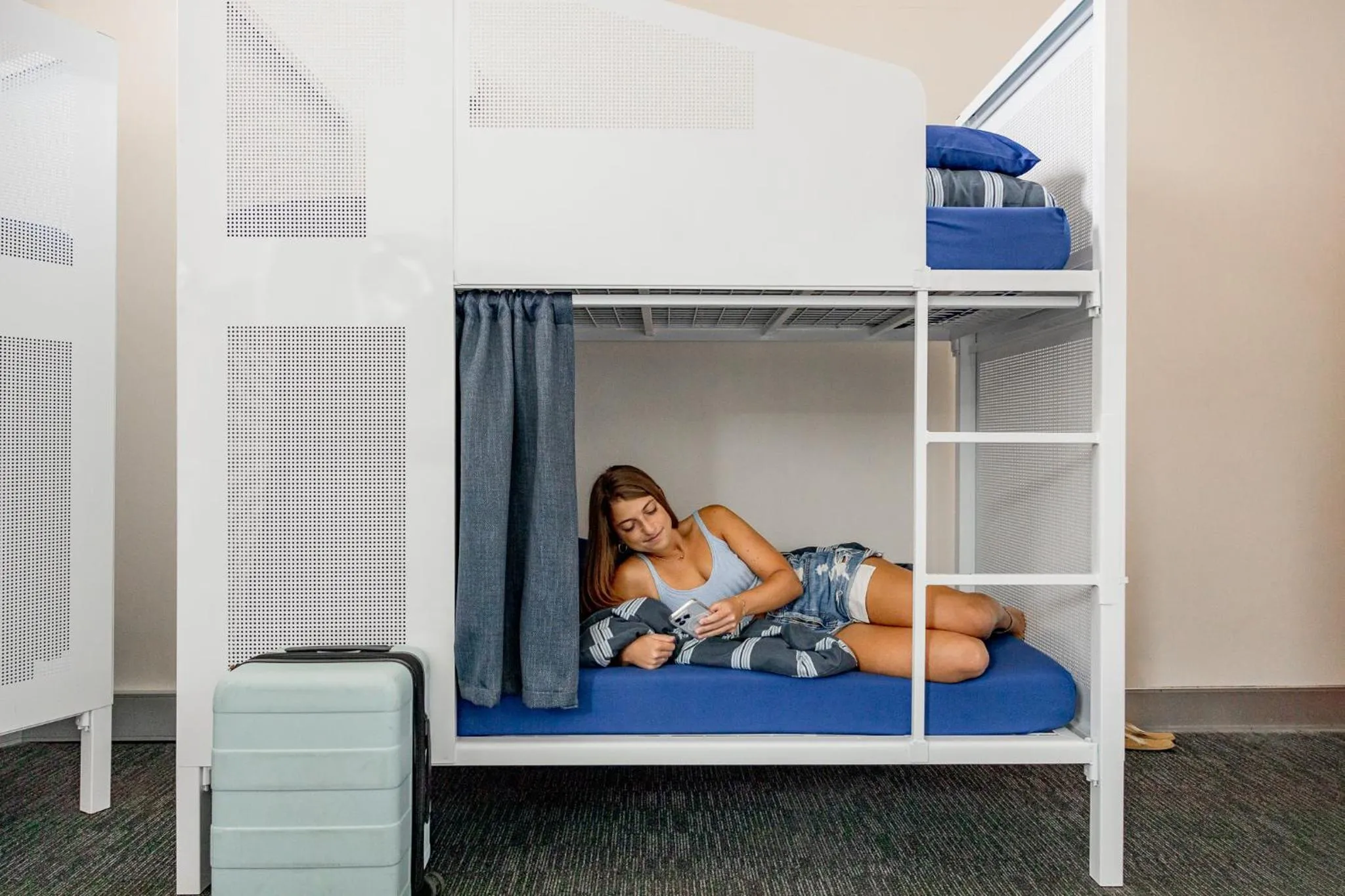 Bedroom, Bed in Wake Up! Sydney Central