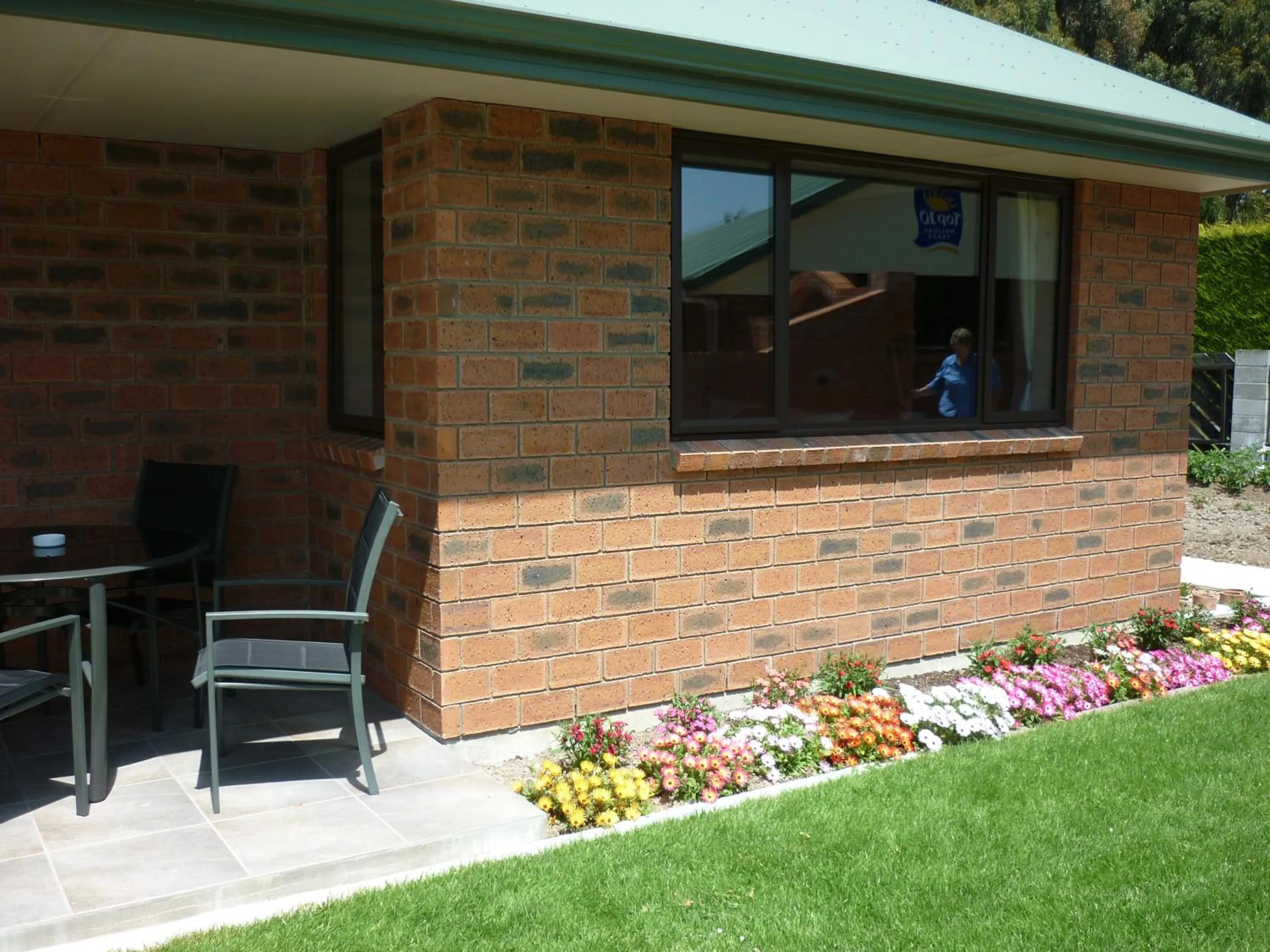 Patio in Invercargill Holiday Park & Motels
