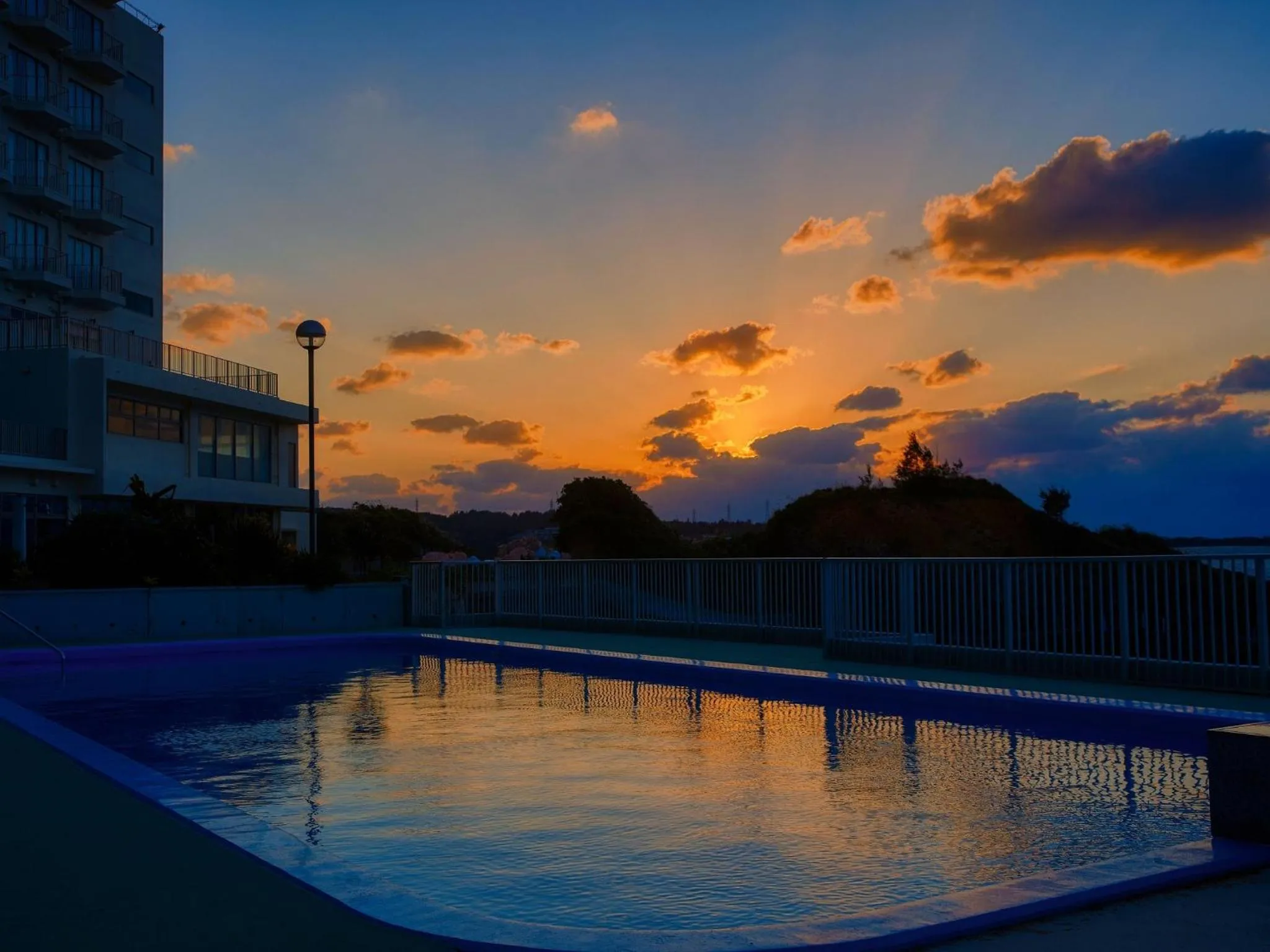 Swimming pool in Hotel Miyuki Beach