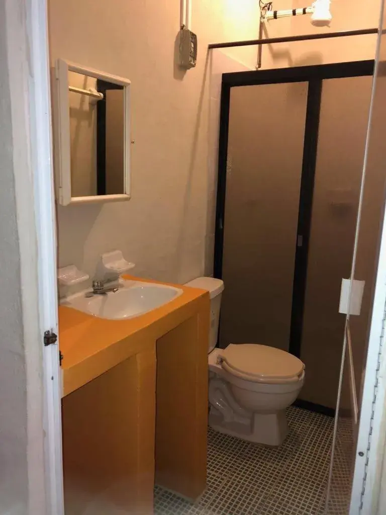 Deluxe Room in El Ultimo Maya Deluxe Room in El Ultimo Maya