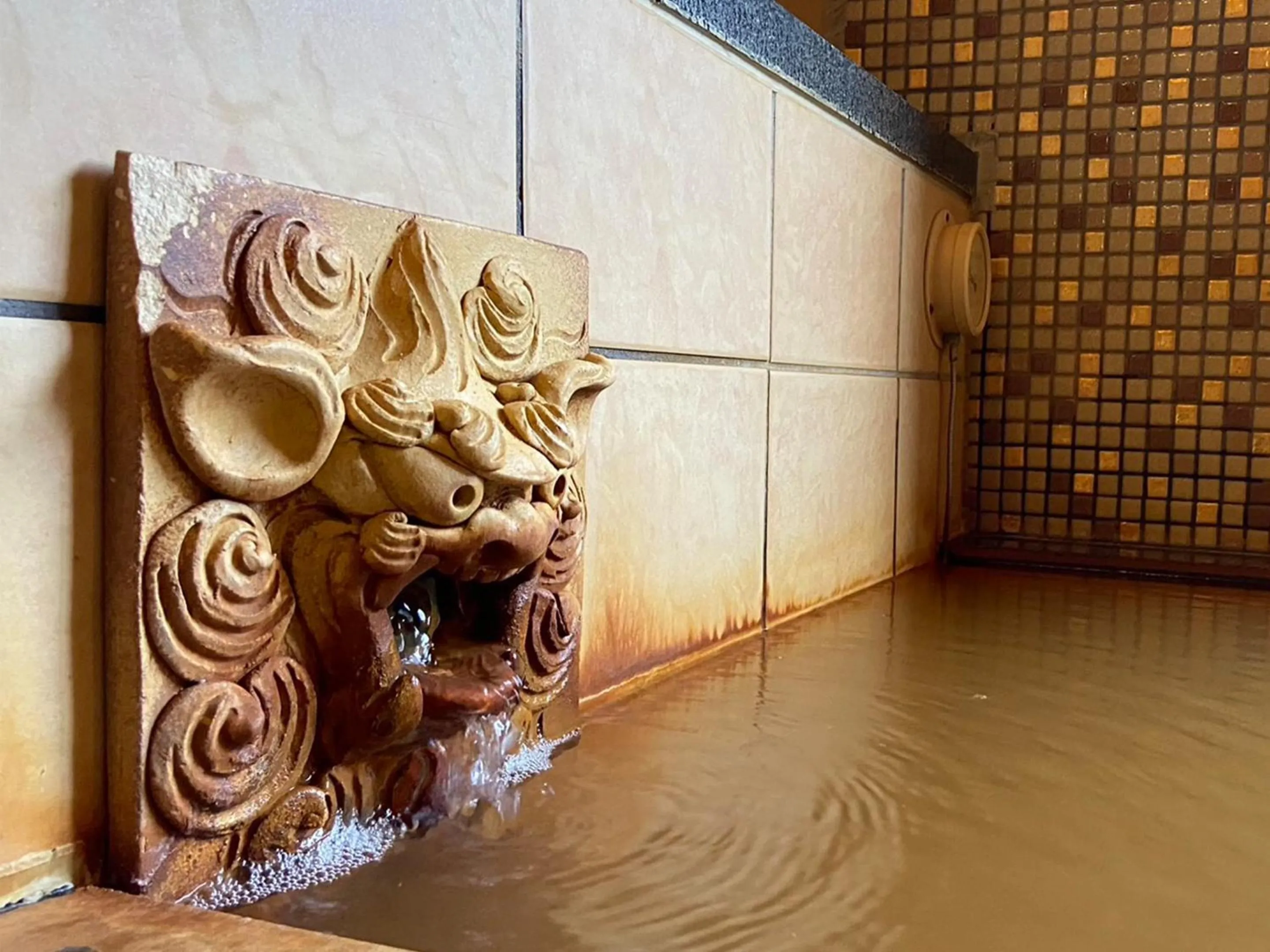 Hot Spring Bath in The Yuinchi Hotel Nanjo