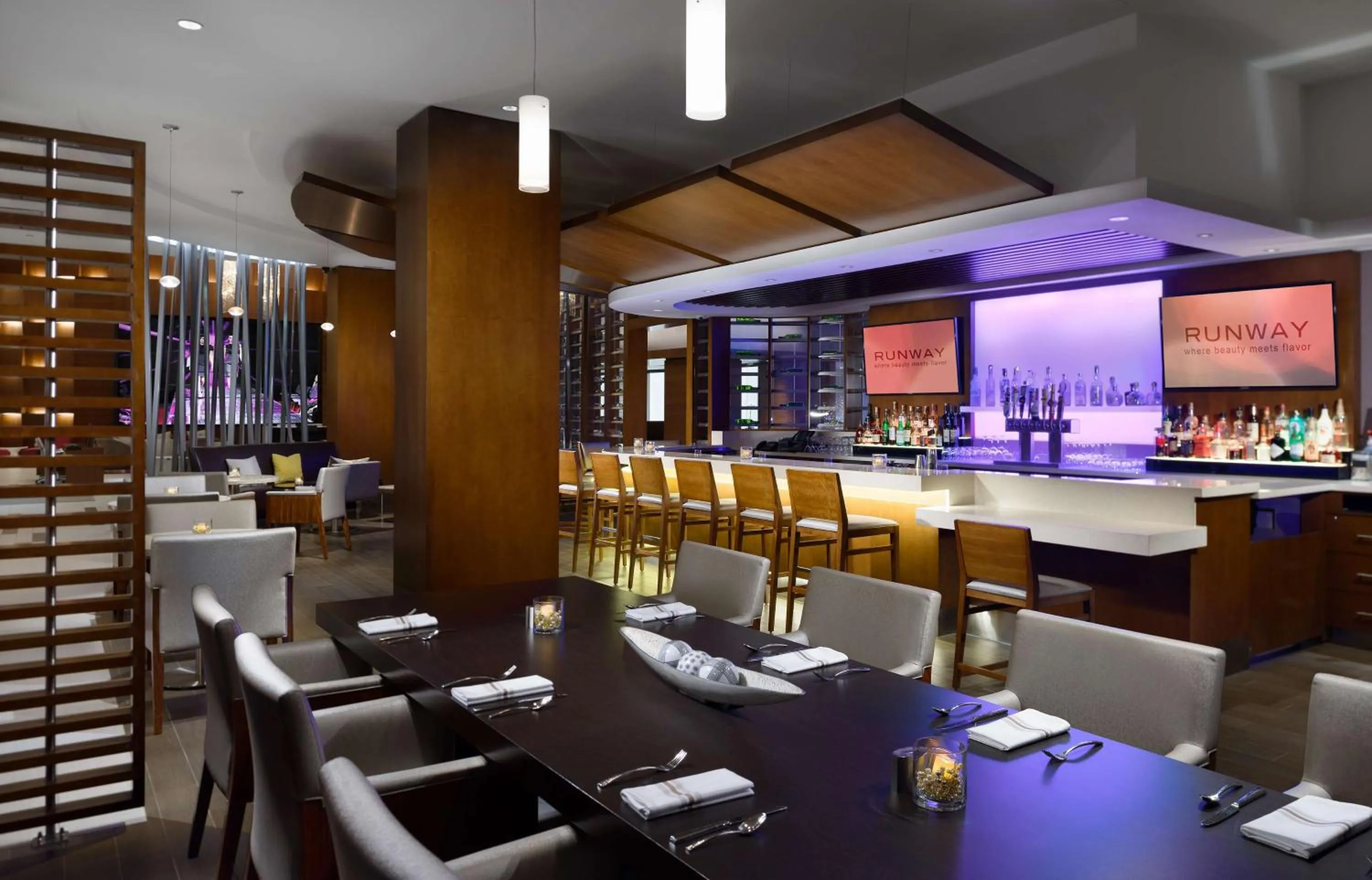 Restaurant/places to eat in Hilton Woodland Hills/ Los Angeles