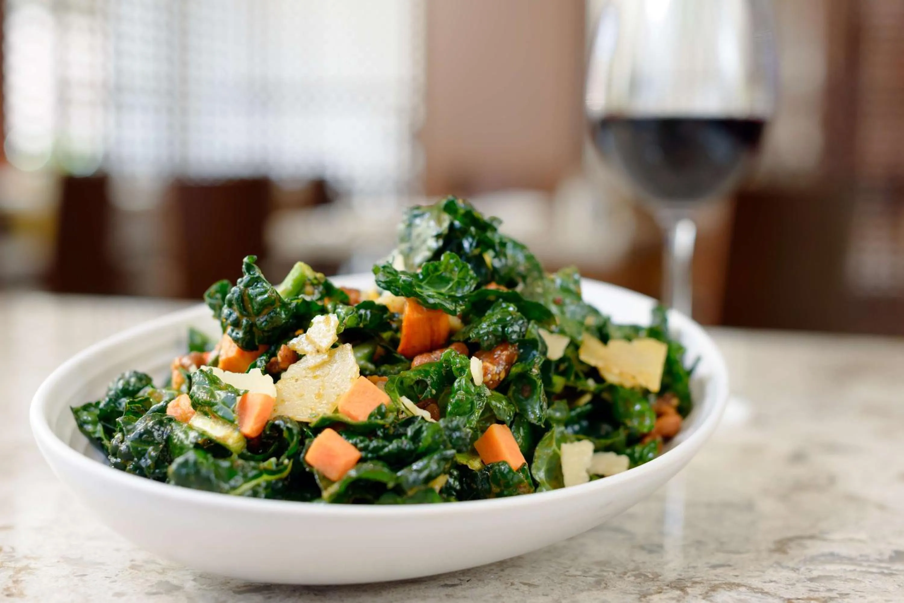 Restaurant/places to eat in Hilton Woodland Hills/ Los Angeles