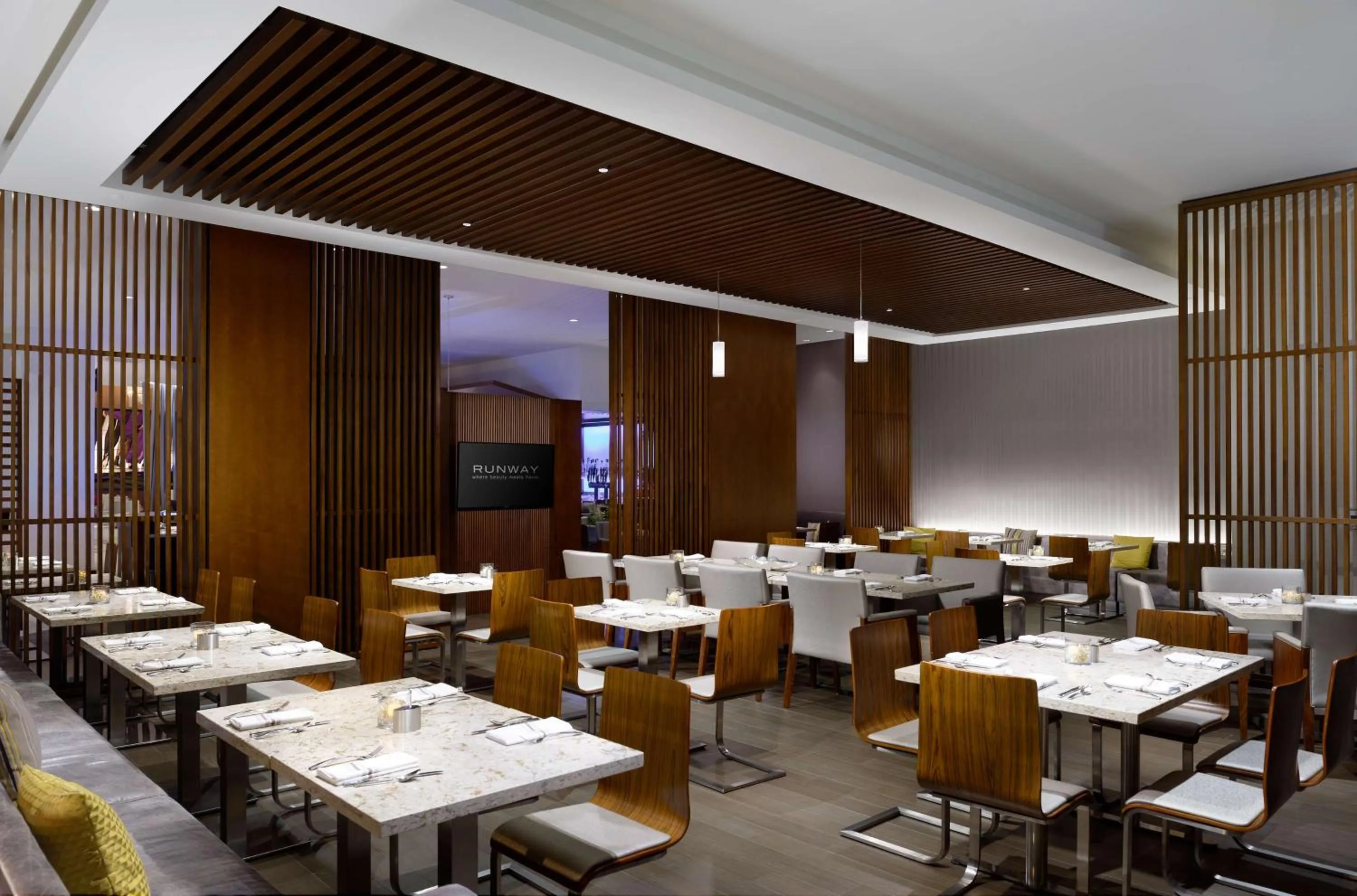 Restaurant/places to eat in Hilton Woodland Hills/ Los Angeles