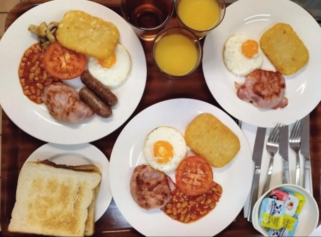 Breakfast in Country Ayr Motel