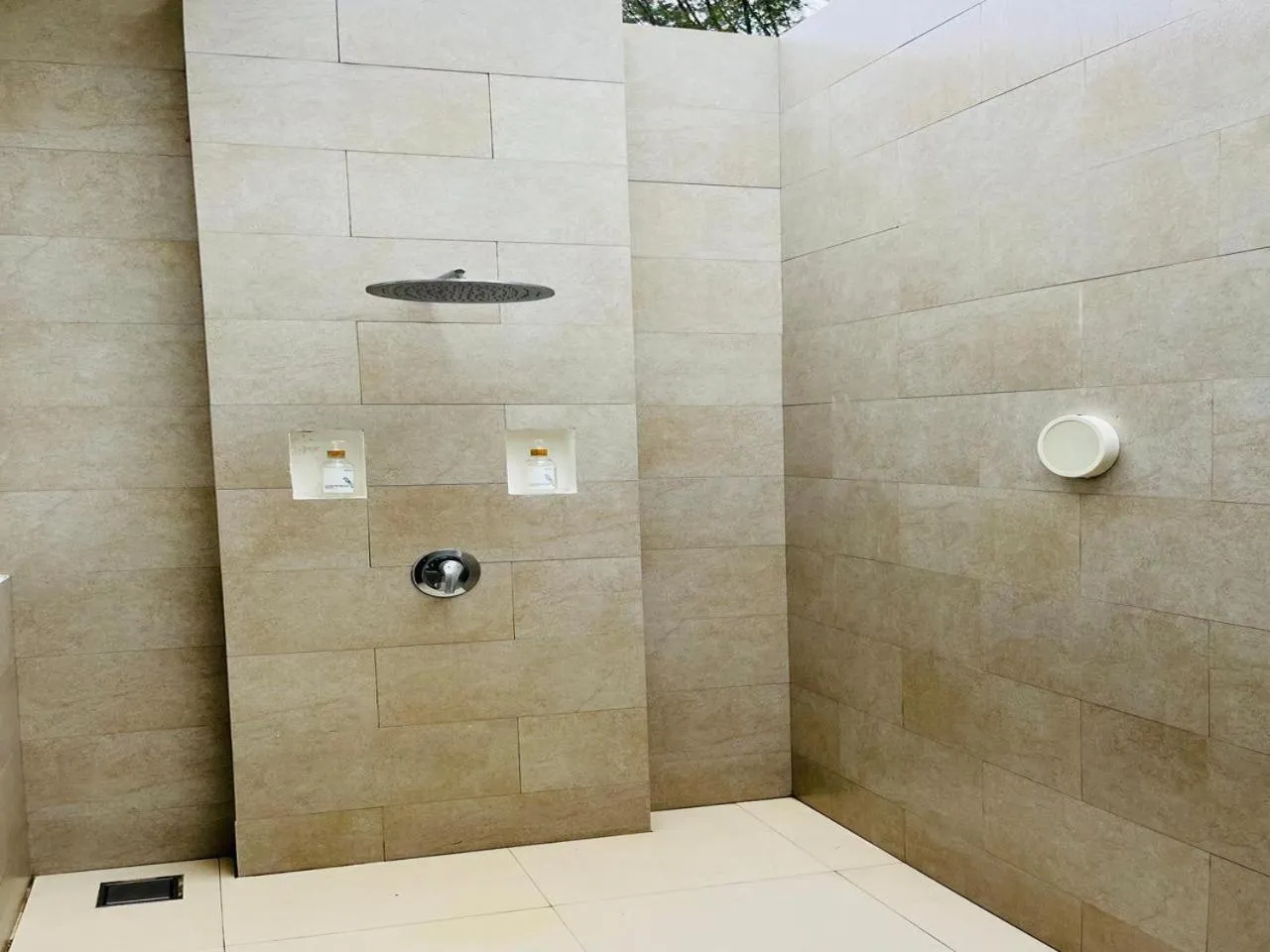 Shower in MAHAMAYA Gili Meno