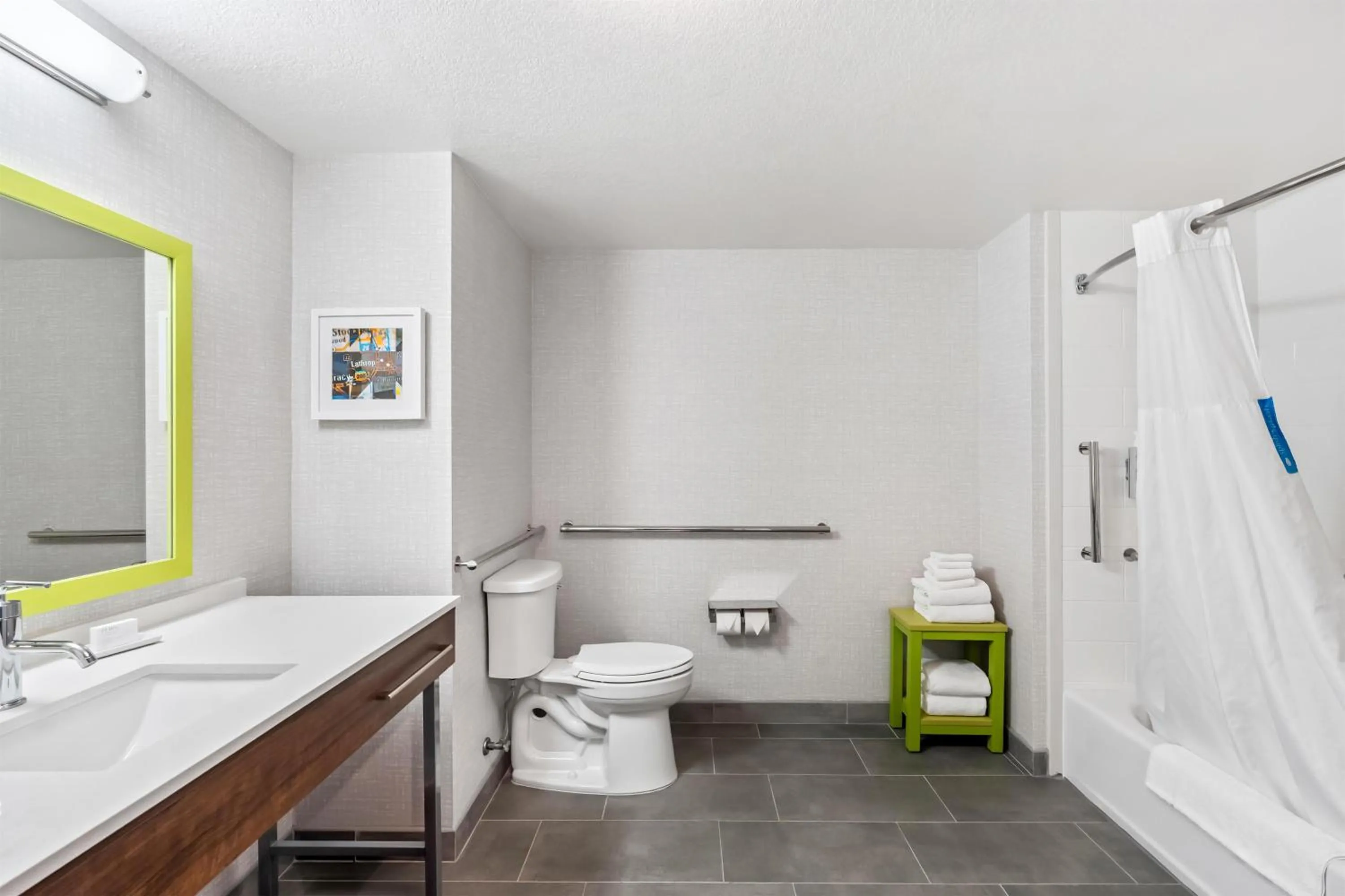 Bathroom in Hampton Inn & Suites Lathrop