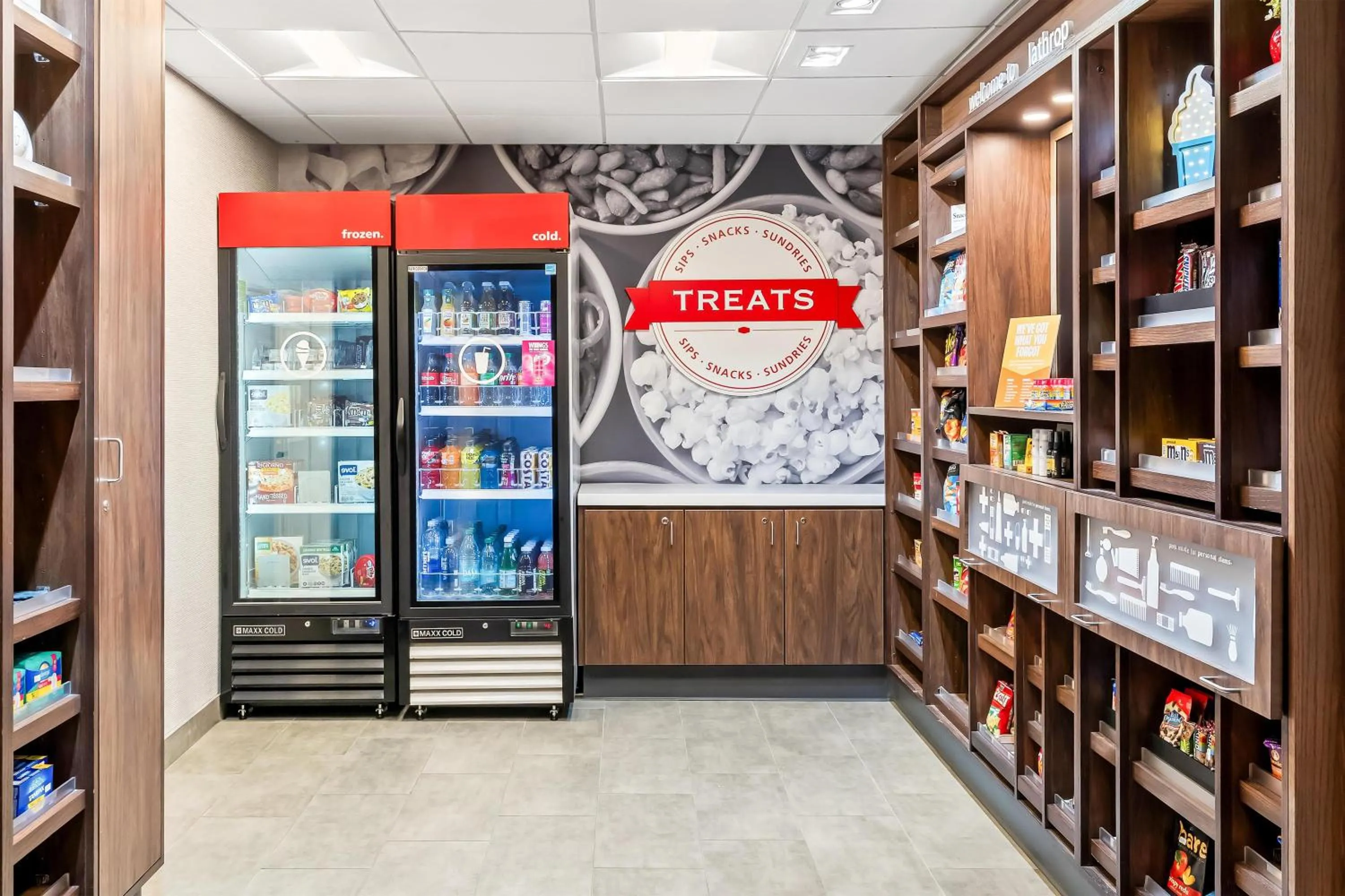 Restaurant/places to eat in Hampton Inn & Suites Lathrop