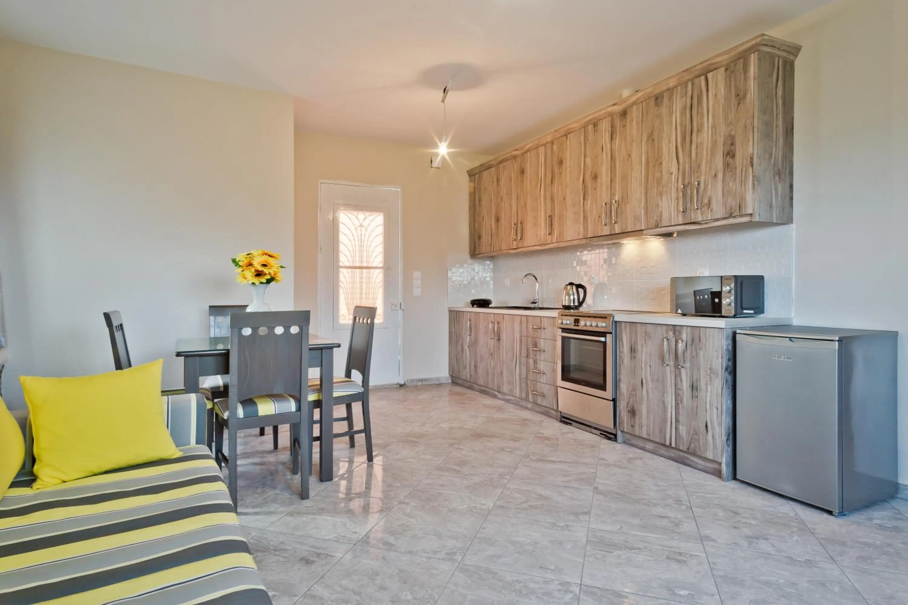 Kitchen or kitchenette in Montemar Studios & Apartments