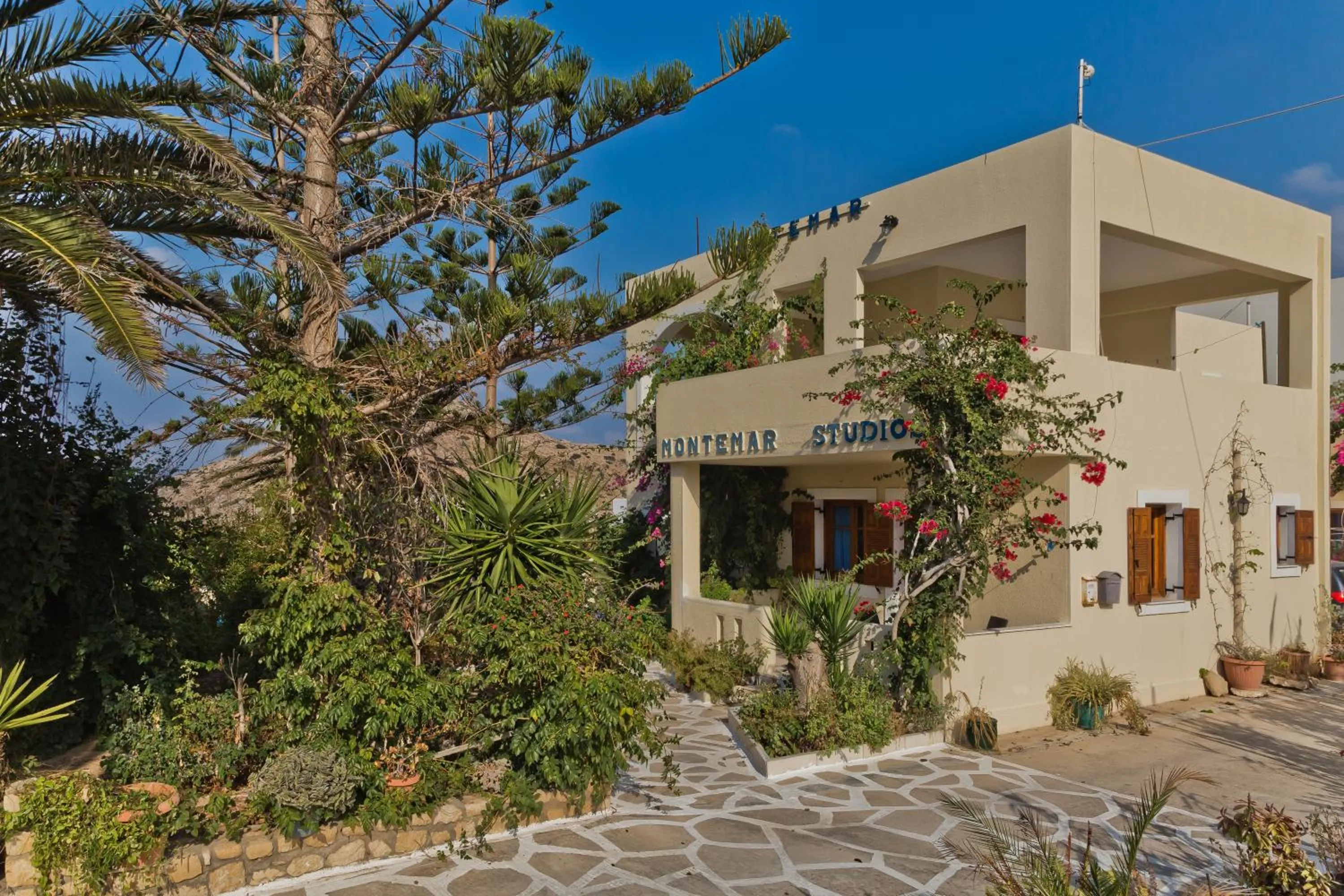 Property building in Montemar Studios & Apartments