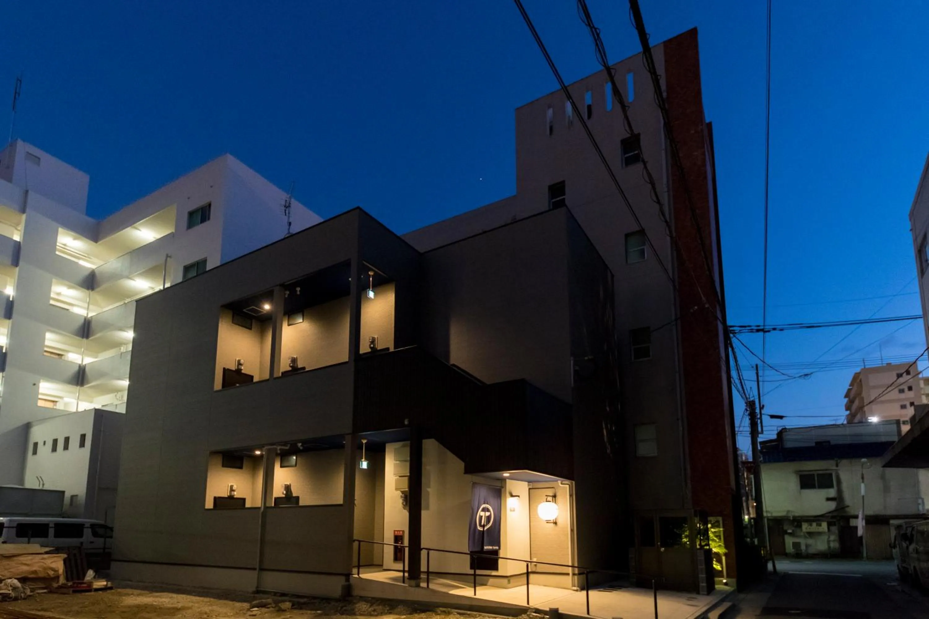 Property building in TRIP POD SUMIYOSHI C