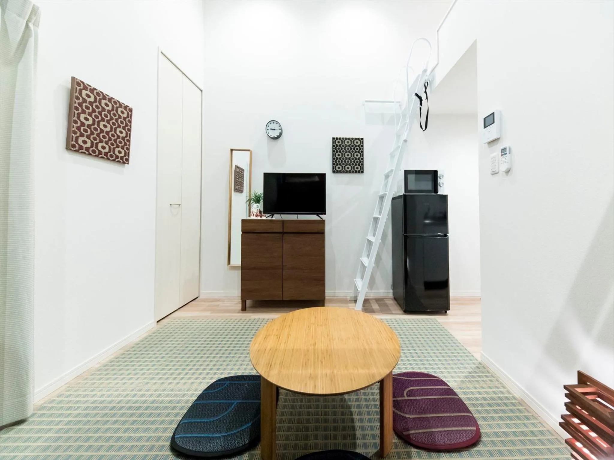 Living room in TRIP POD SUMIYOSHI C