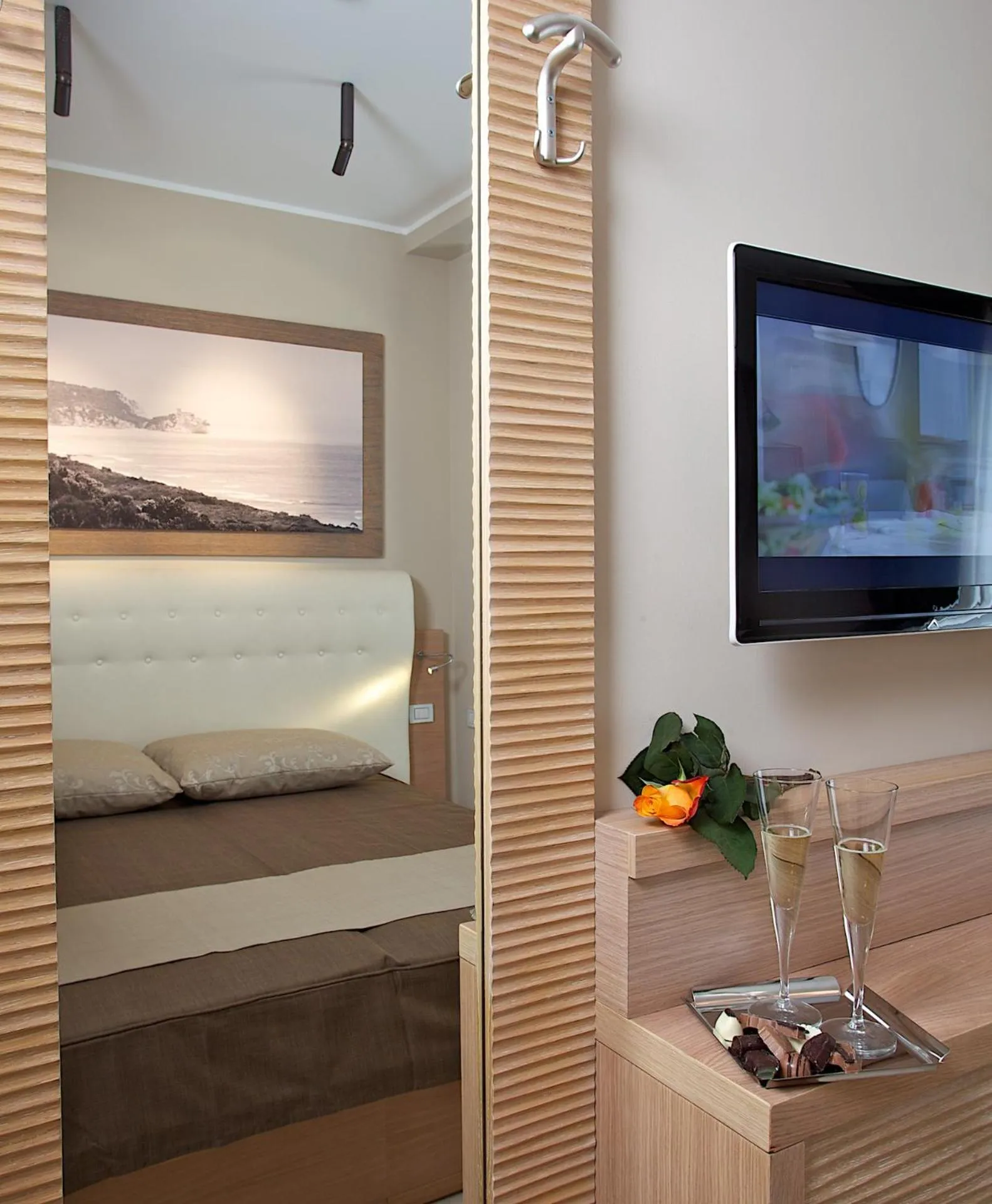 Bedroom, Bed in Hotel C'era Una Volta