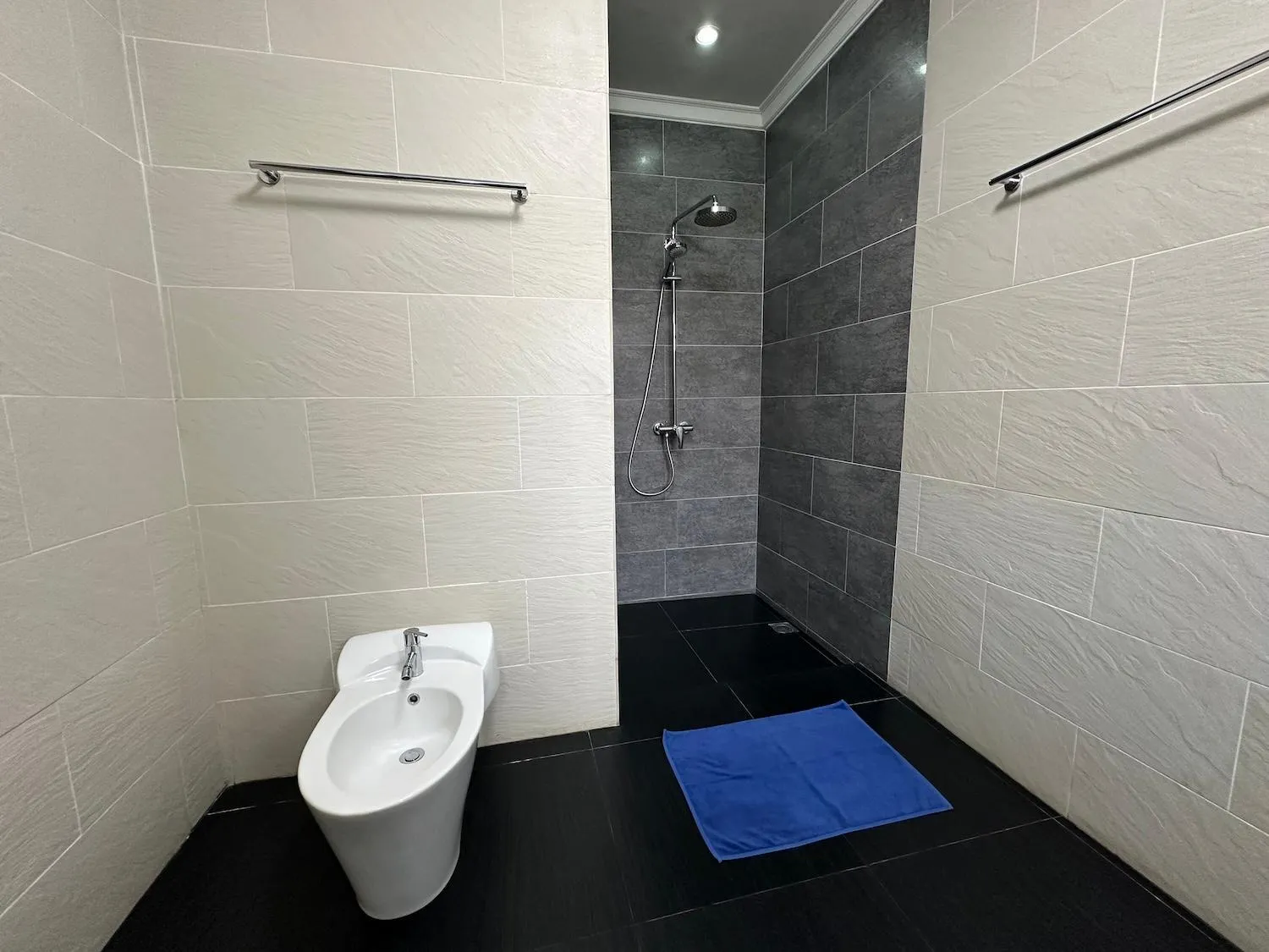 Bale Solah Lombok Holiday Resort