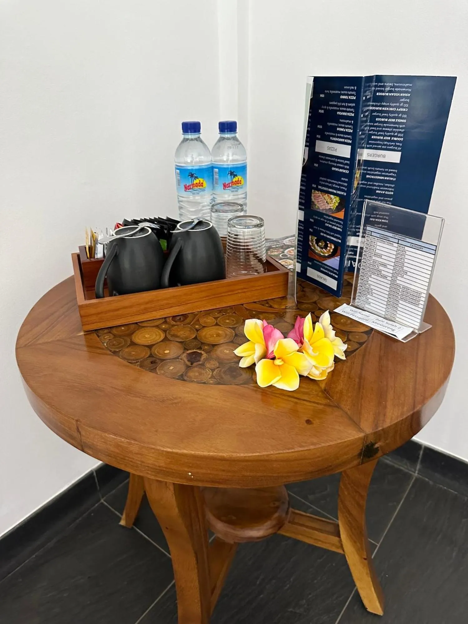 Bale Solah Lombok Holiday Resort