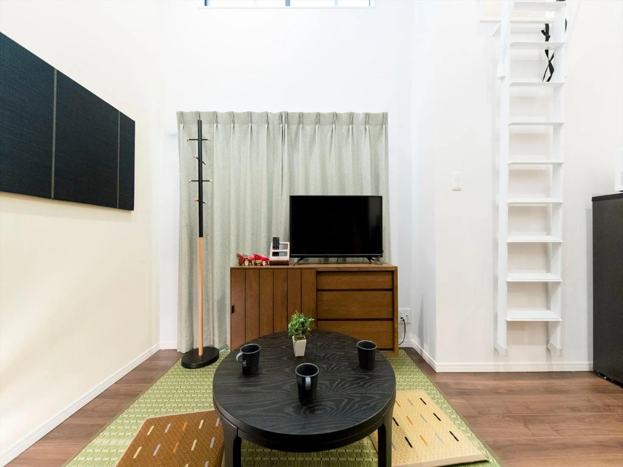 TV and multimedia in TRIP POD SUMIYOSHI A