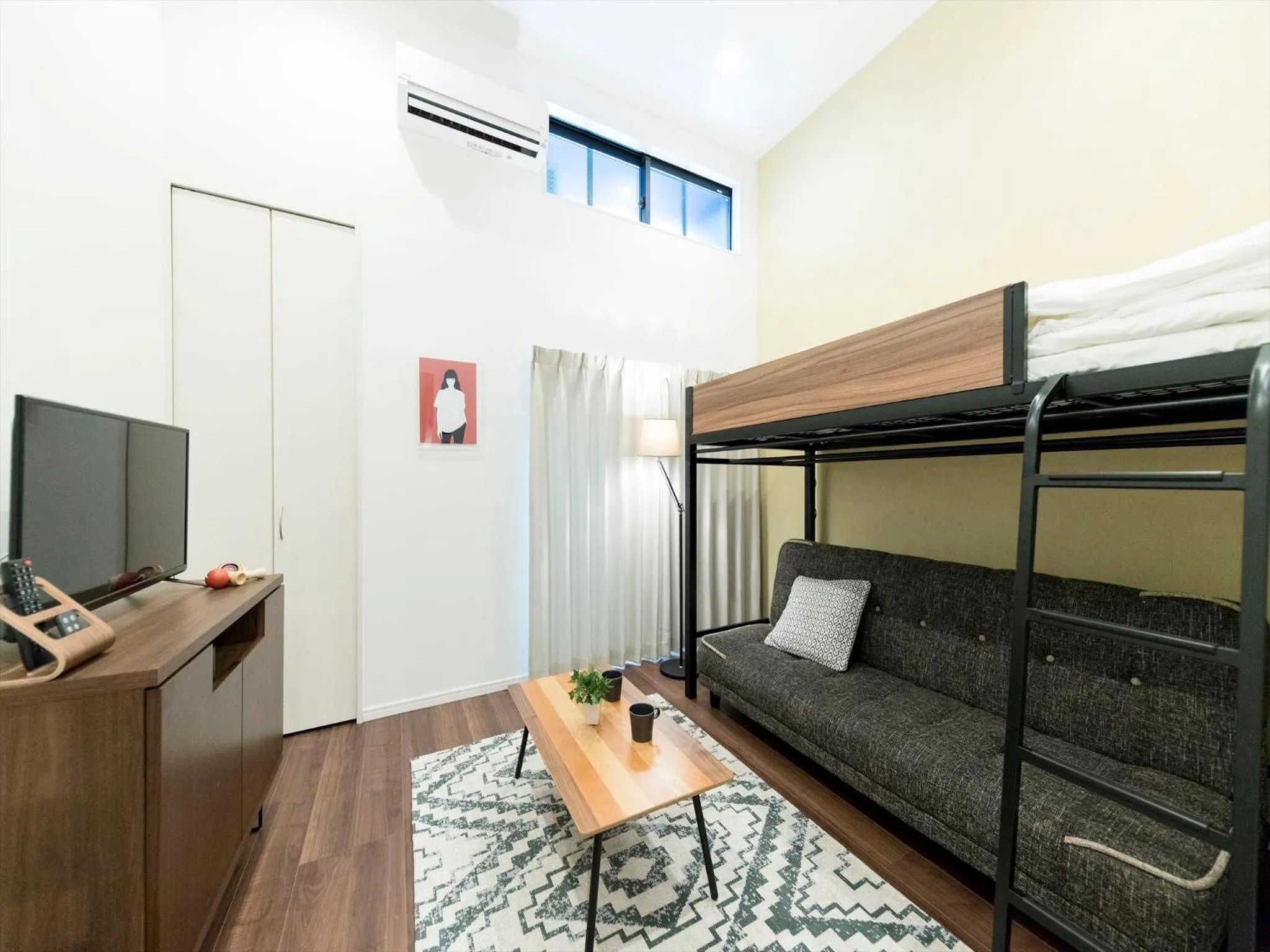 Living room in TRIP POD SUMIYOSHI A