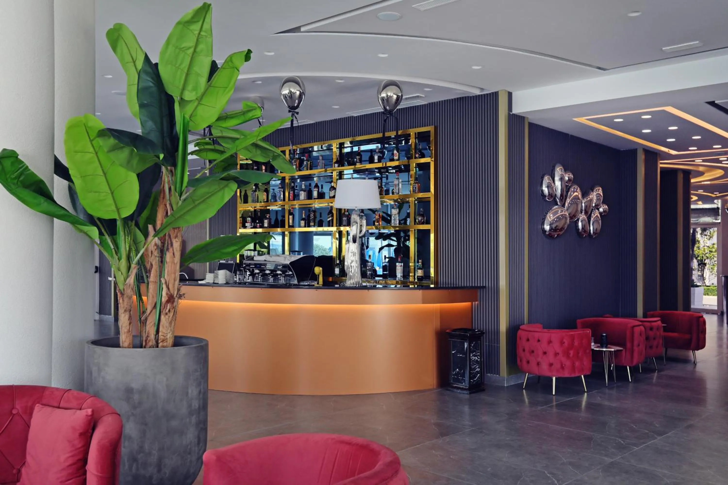 Lounge or bar in Velipoja Grand Europa Resort, Affiliated by Melia