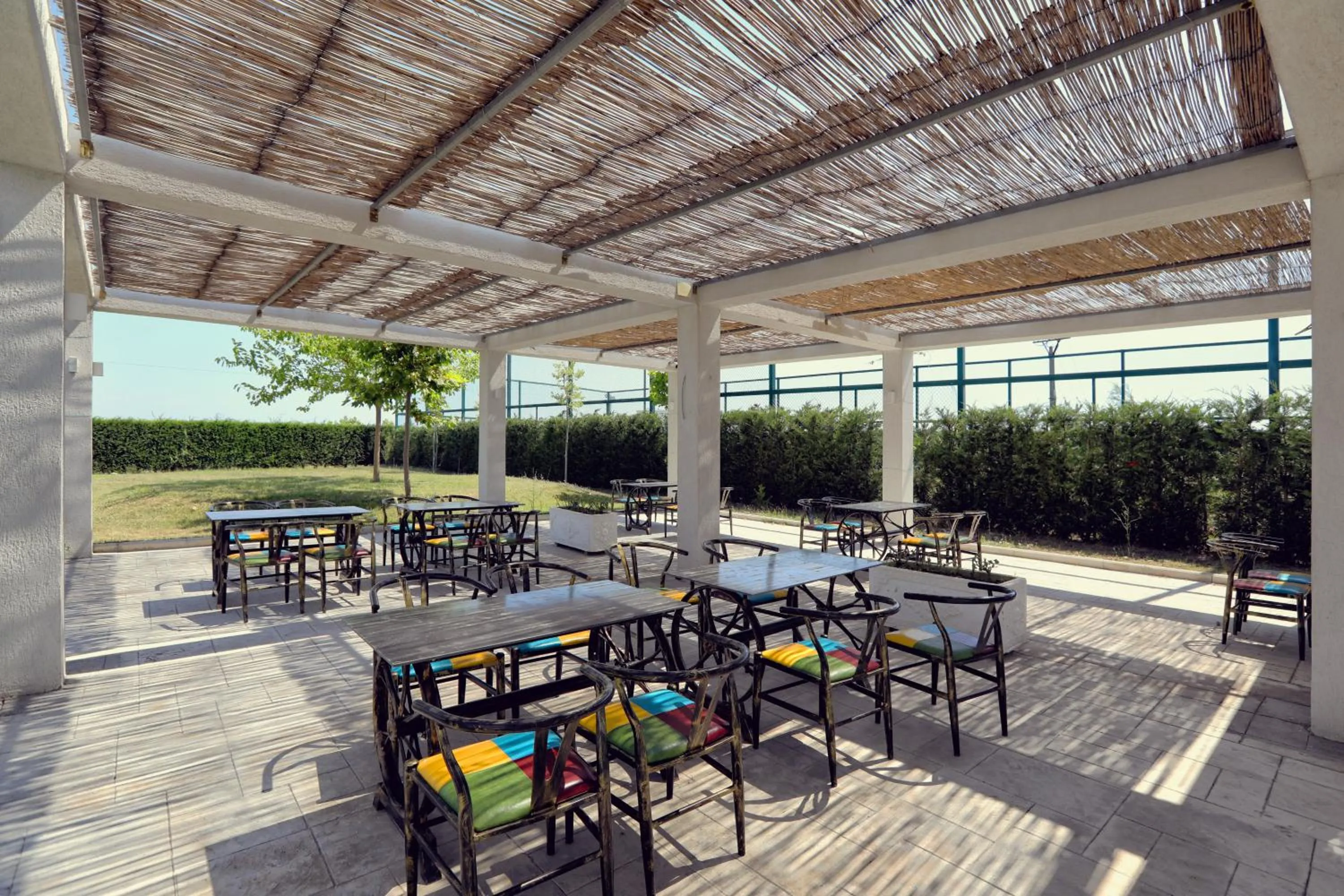 Restaurant/places to eat in Velipoja Grand Europa Resort, Affiliated by Melia