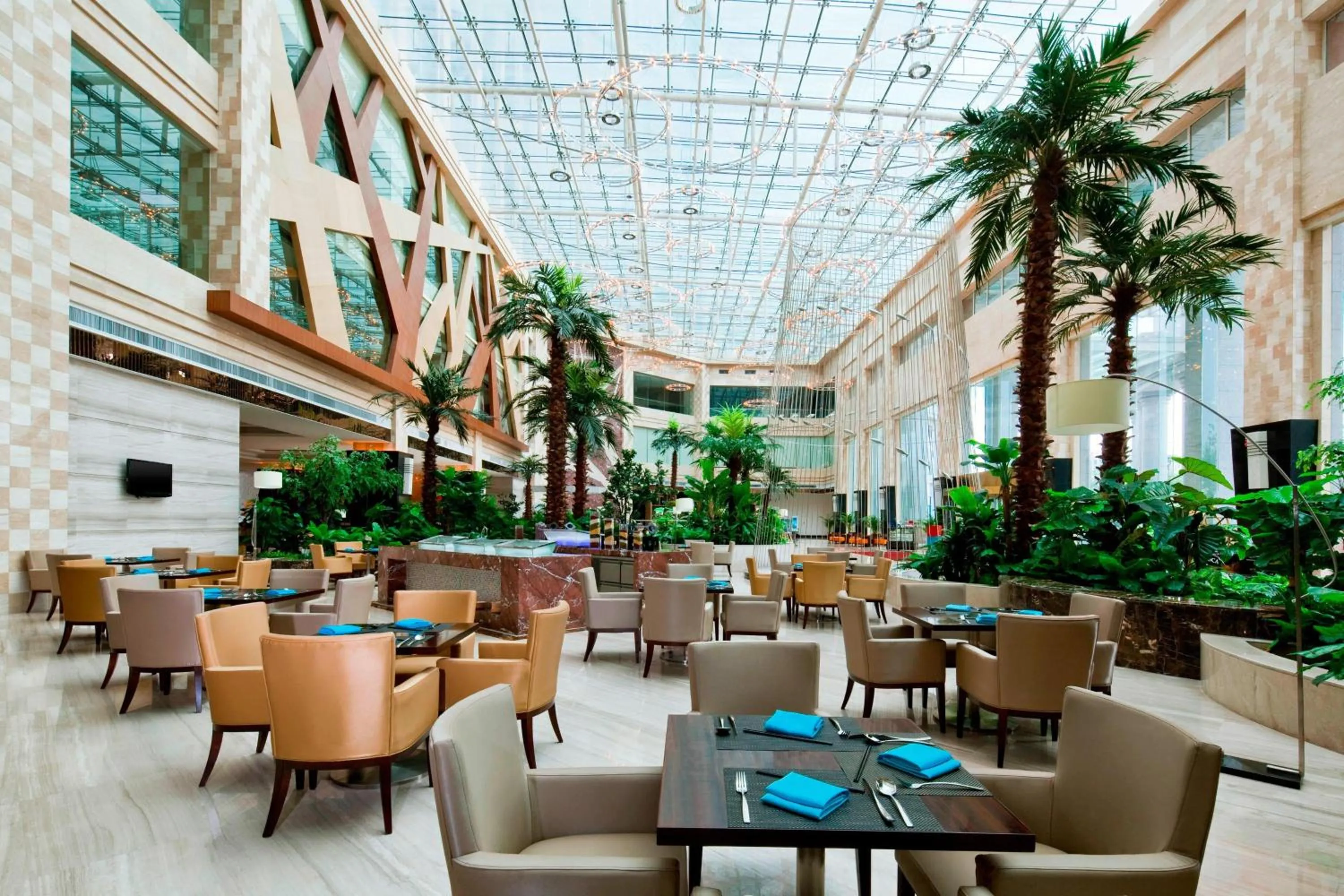 Restaurant/places to eat in Four Points by Sheraton Qingdao, Chengyang