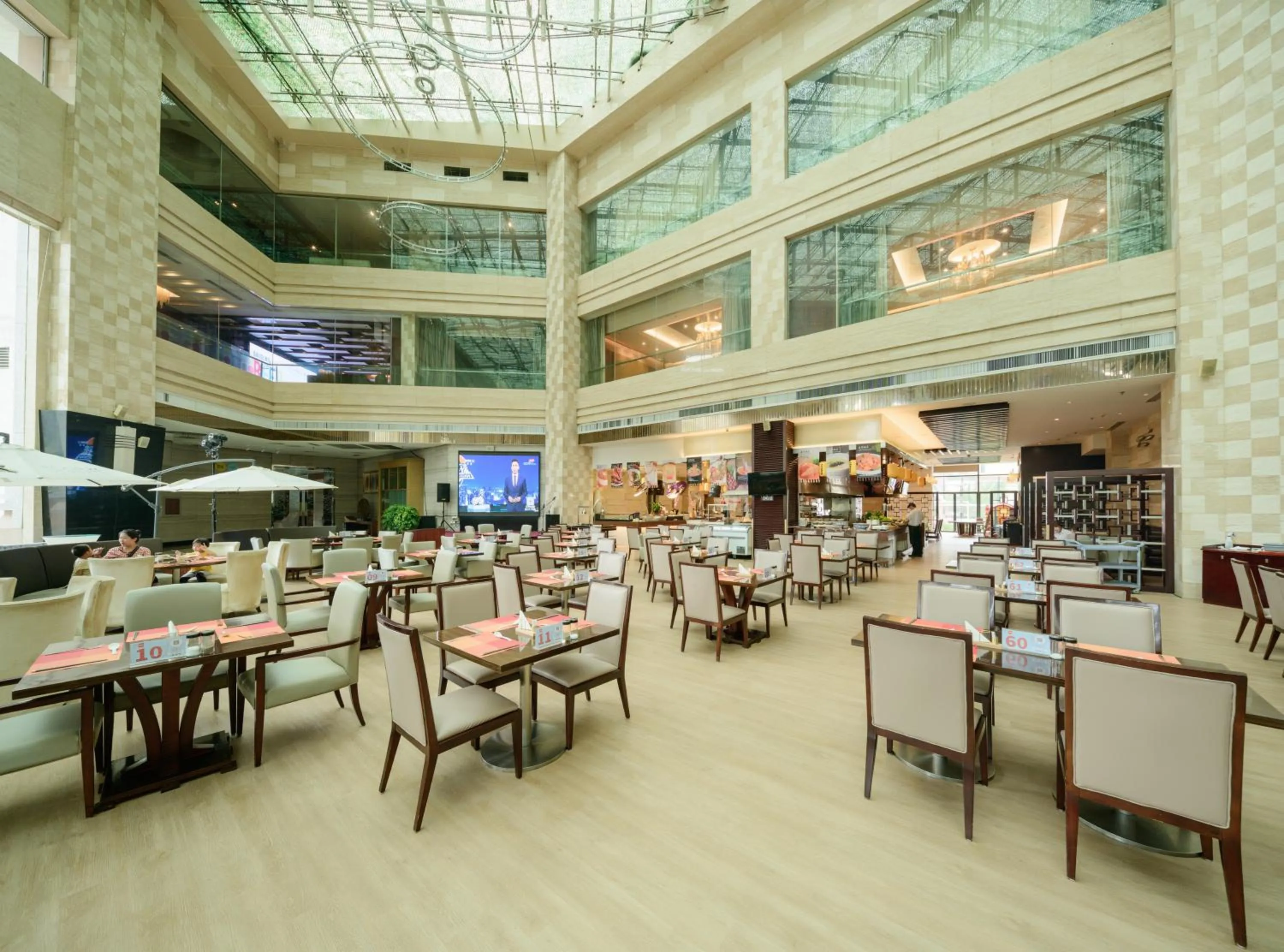 Restaurant/places to eat in Four Points by Sheraton Qingdao, Chengyang