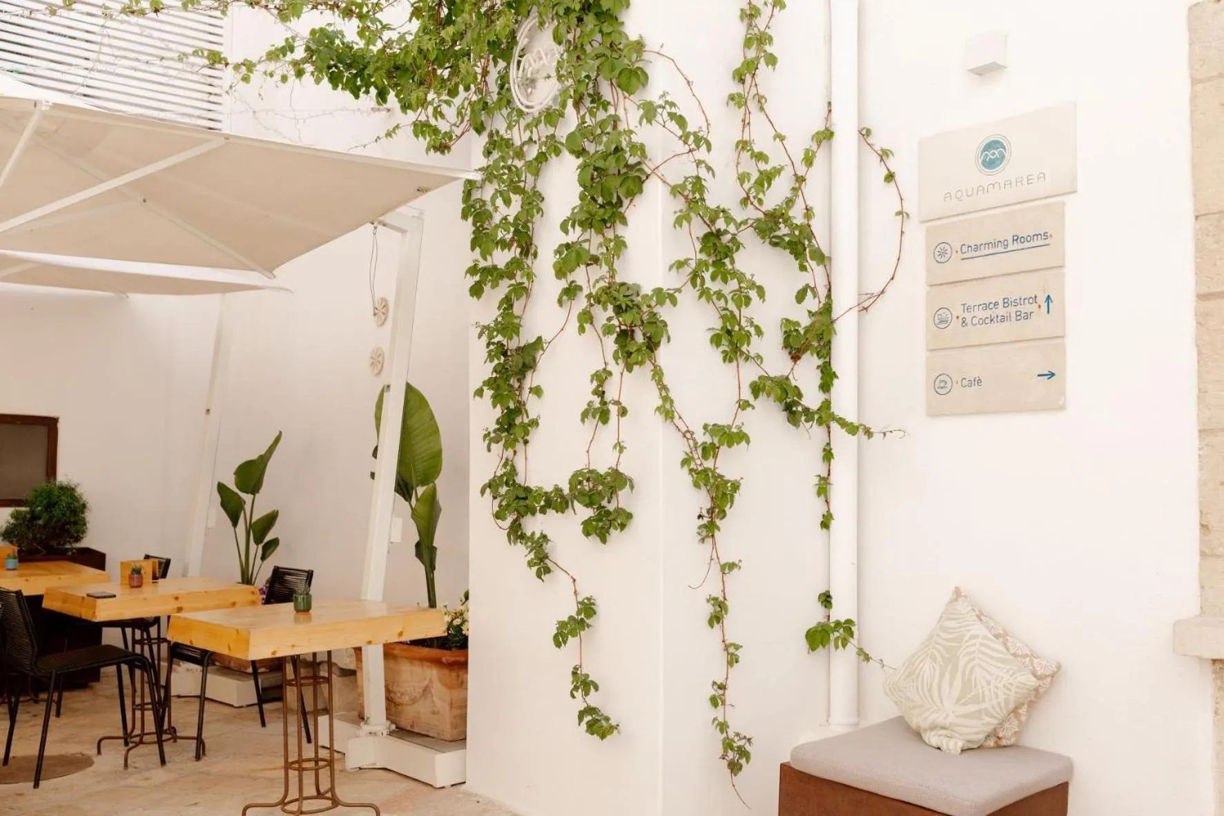 Property building in Aquamarea