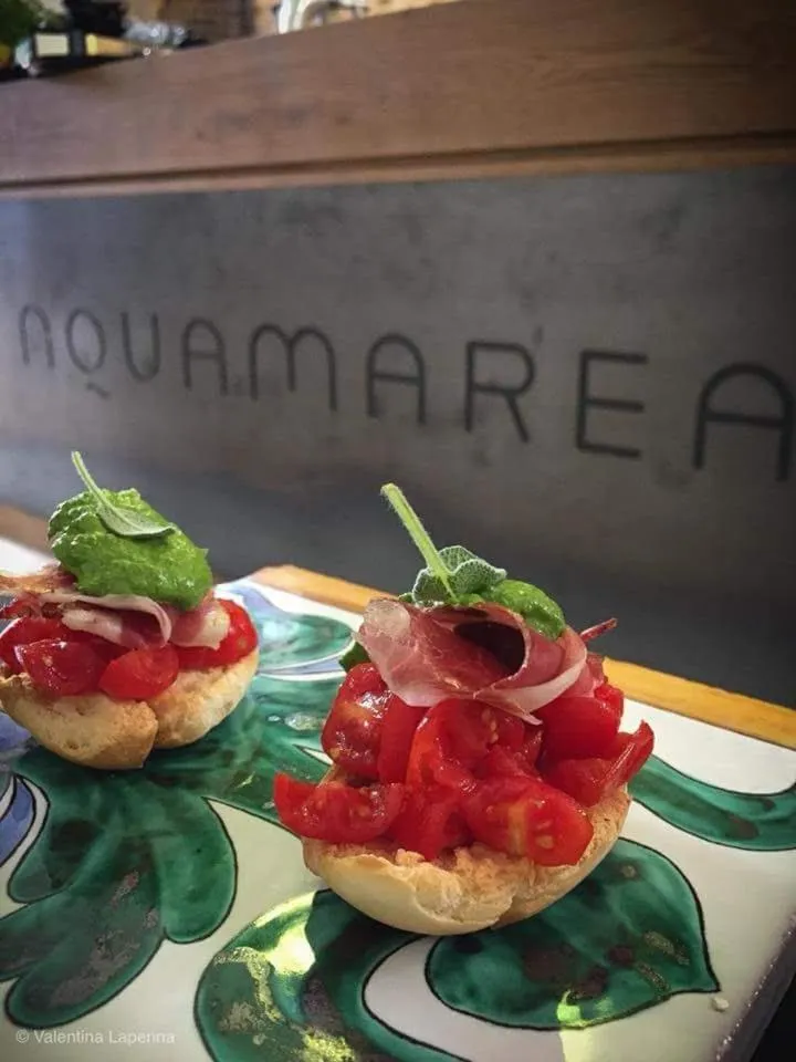 Food close-up in Aquamarea