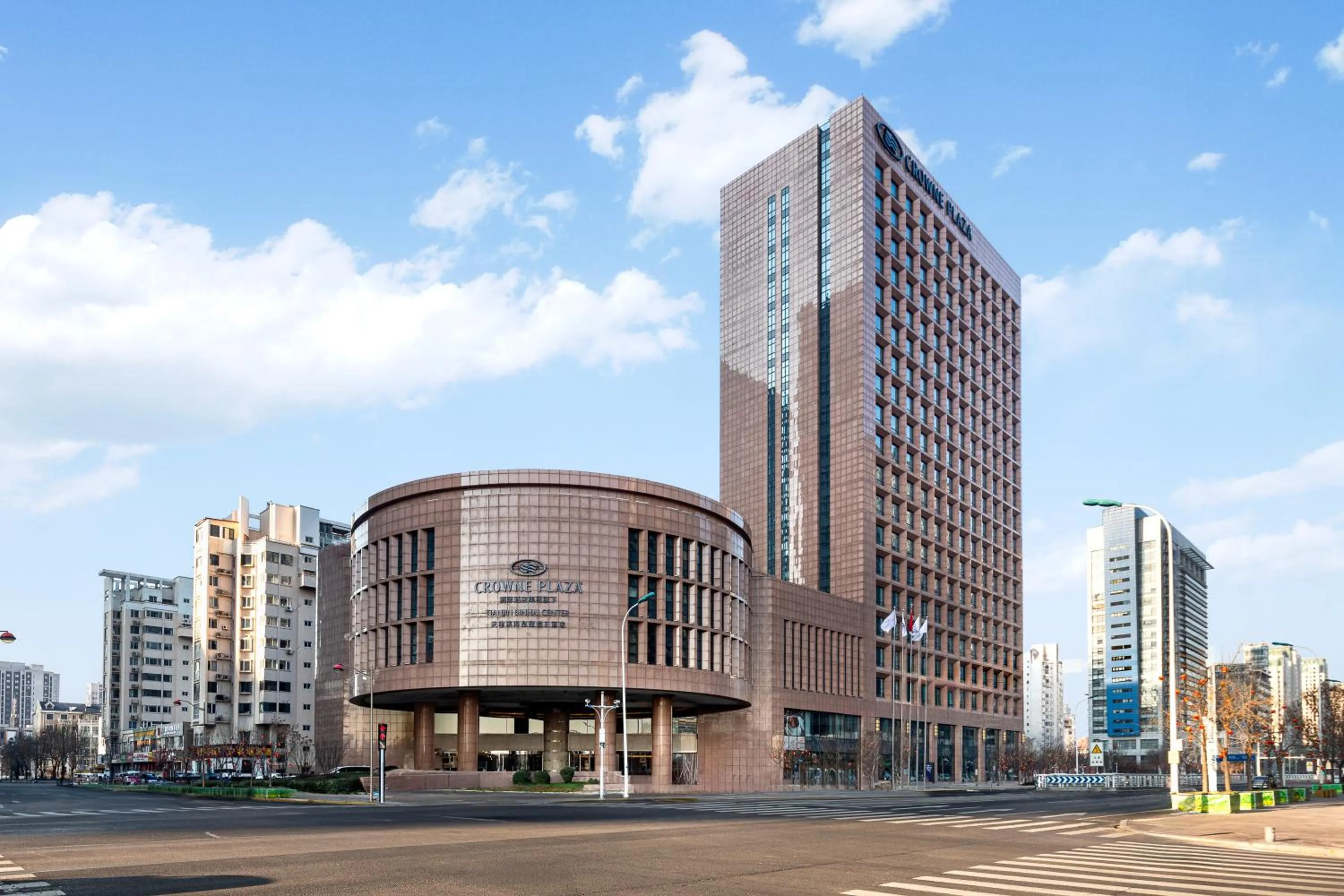 Property building in Crowne Plaza Tianjin Binhai Center by IHG