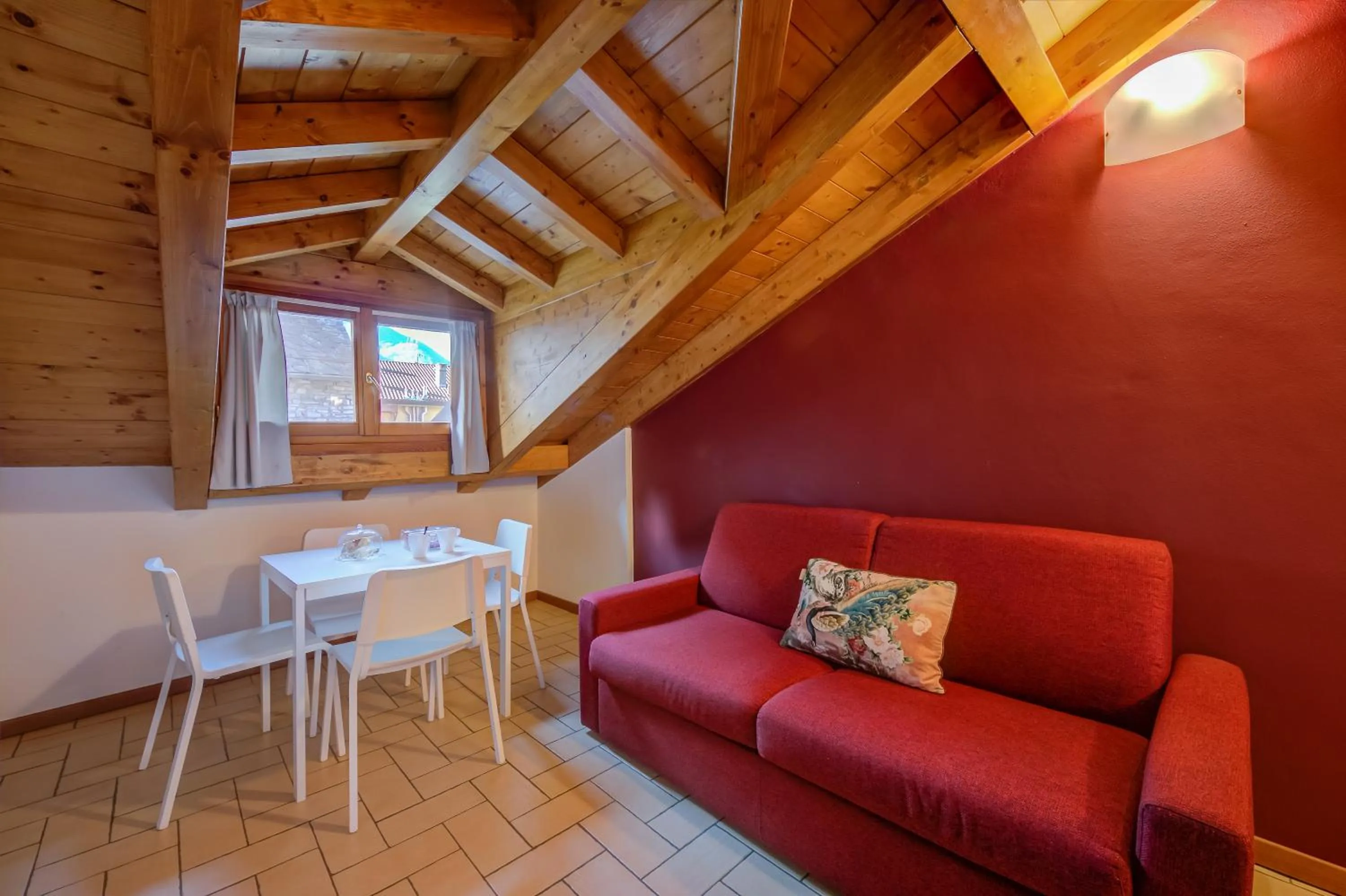 Seating area in Le Stanze del Lago Apartments