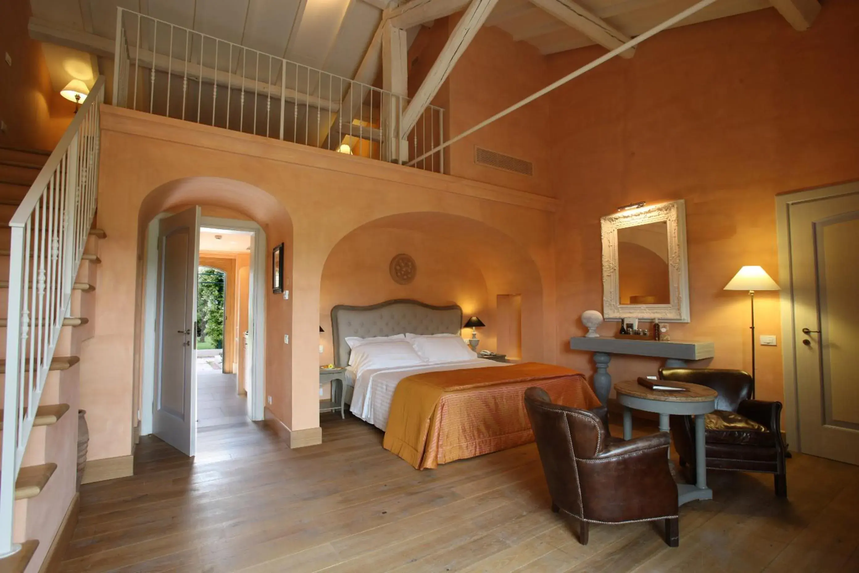 Junior Suite with Private Garden in L'Andana Tenuta La Badiola Junior Suite with Private Garden in L'Andana Tenuta La Badiola