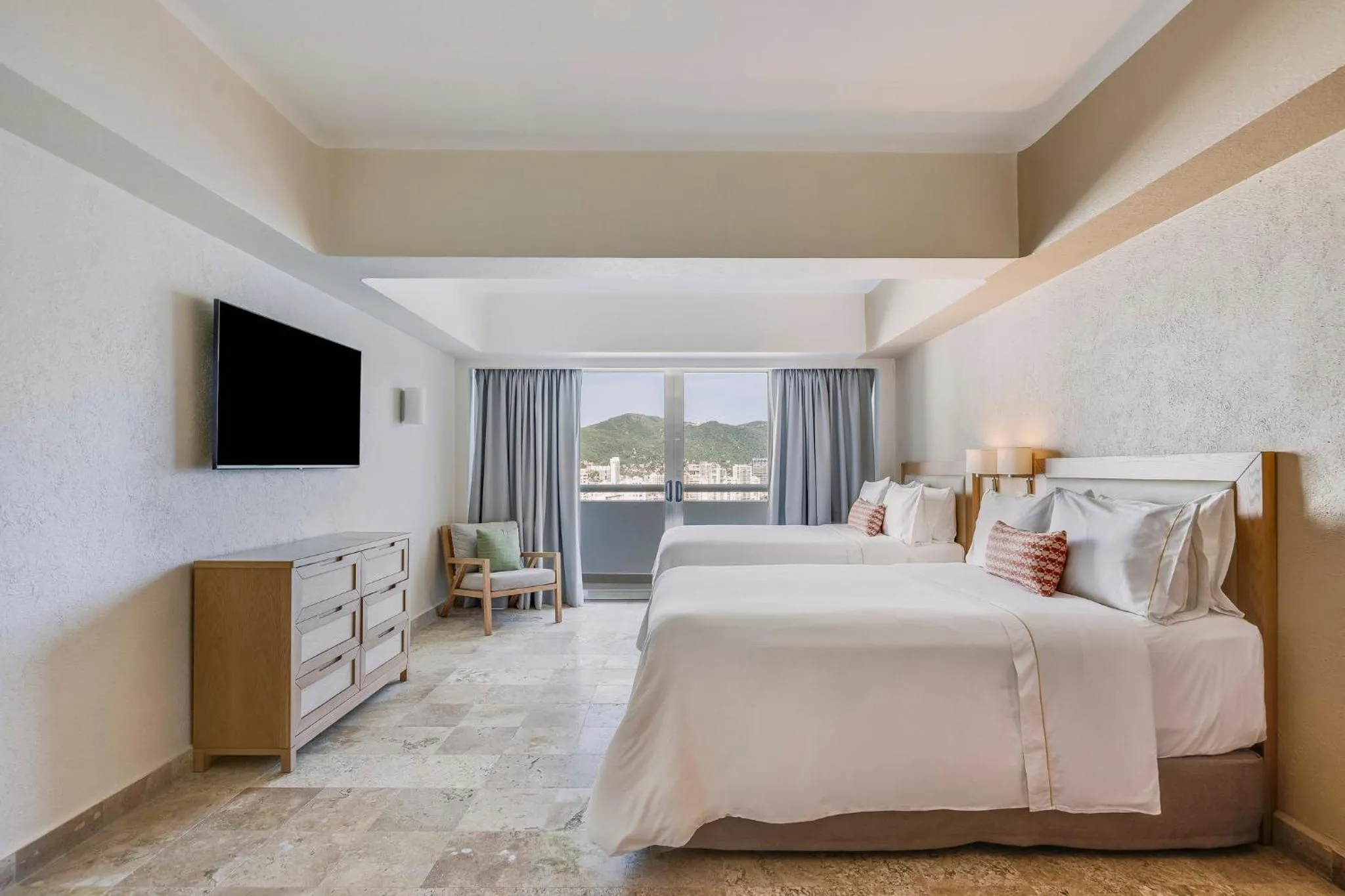 Bedroom, Bed in Fiesta Americana Acapulco Villas