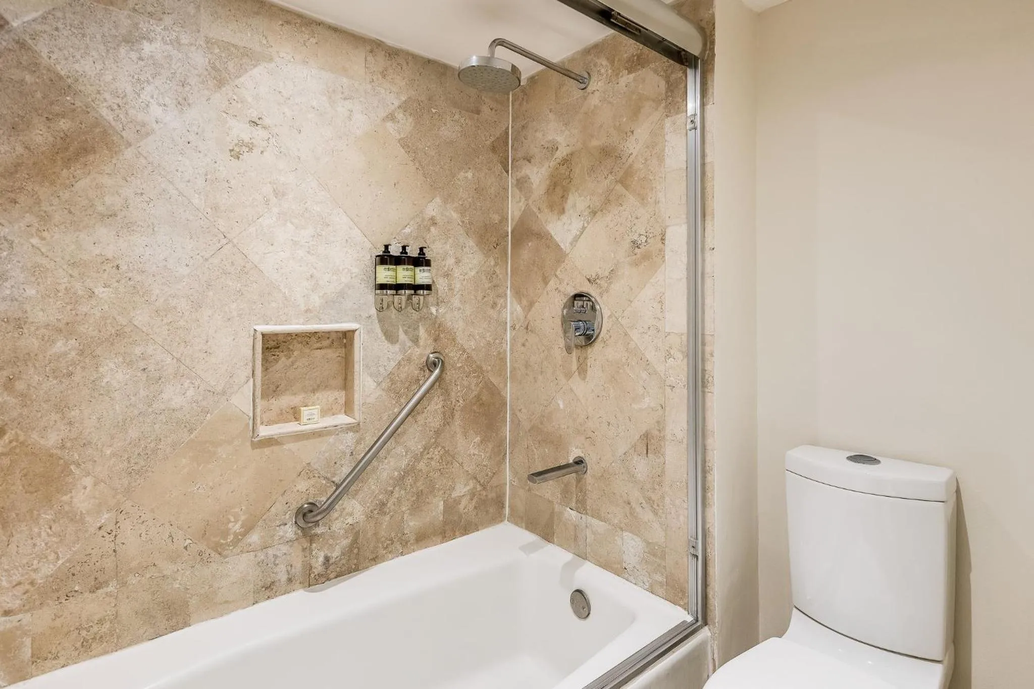 Bedroom in Fiesta Americana Acapulco Villas