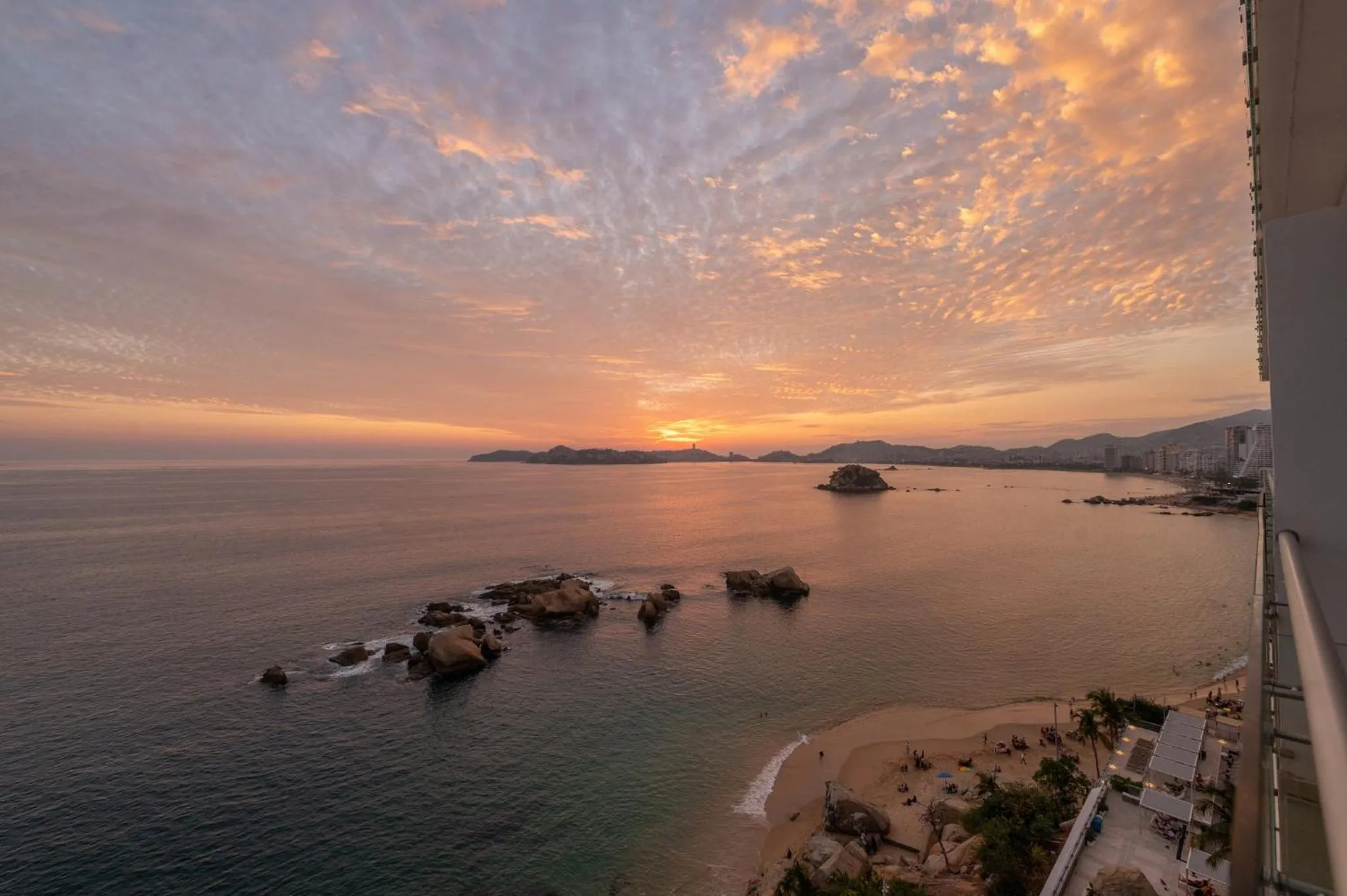 Property building in Fiesta Americana Acapulco Villas