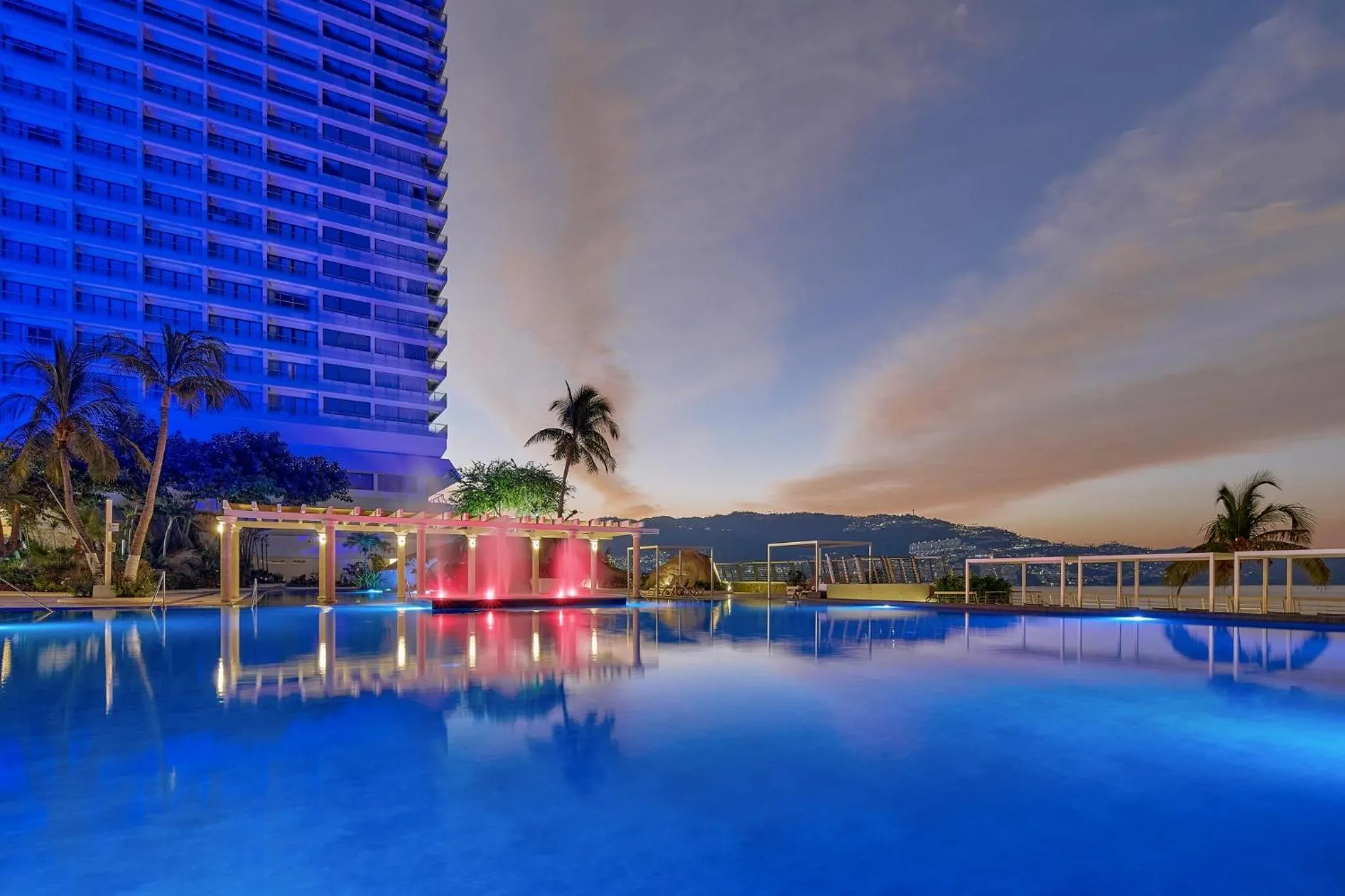 Swimming pool in Fiesta Americana Acapulco Villas