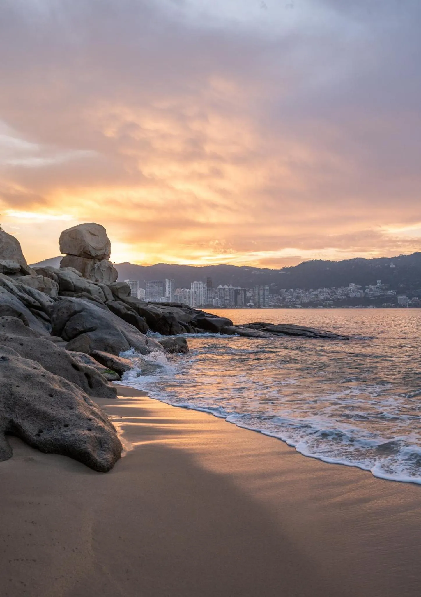 Beach in Fiesta Americana Acapulco Villas
