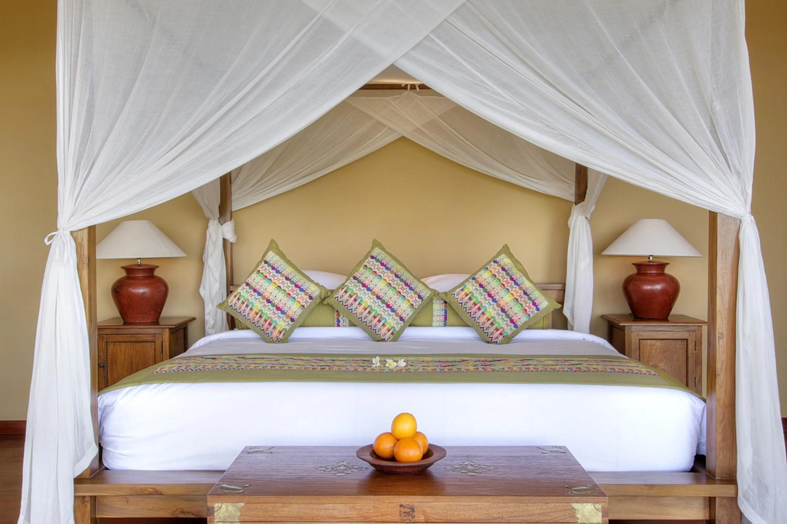 Bed in The Longhouse, Jimbaran - Bali