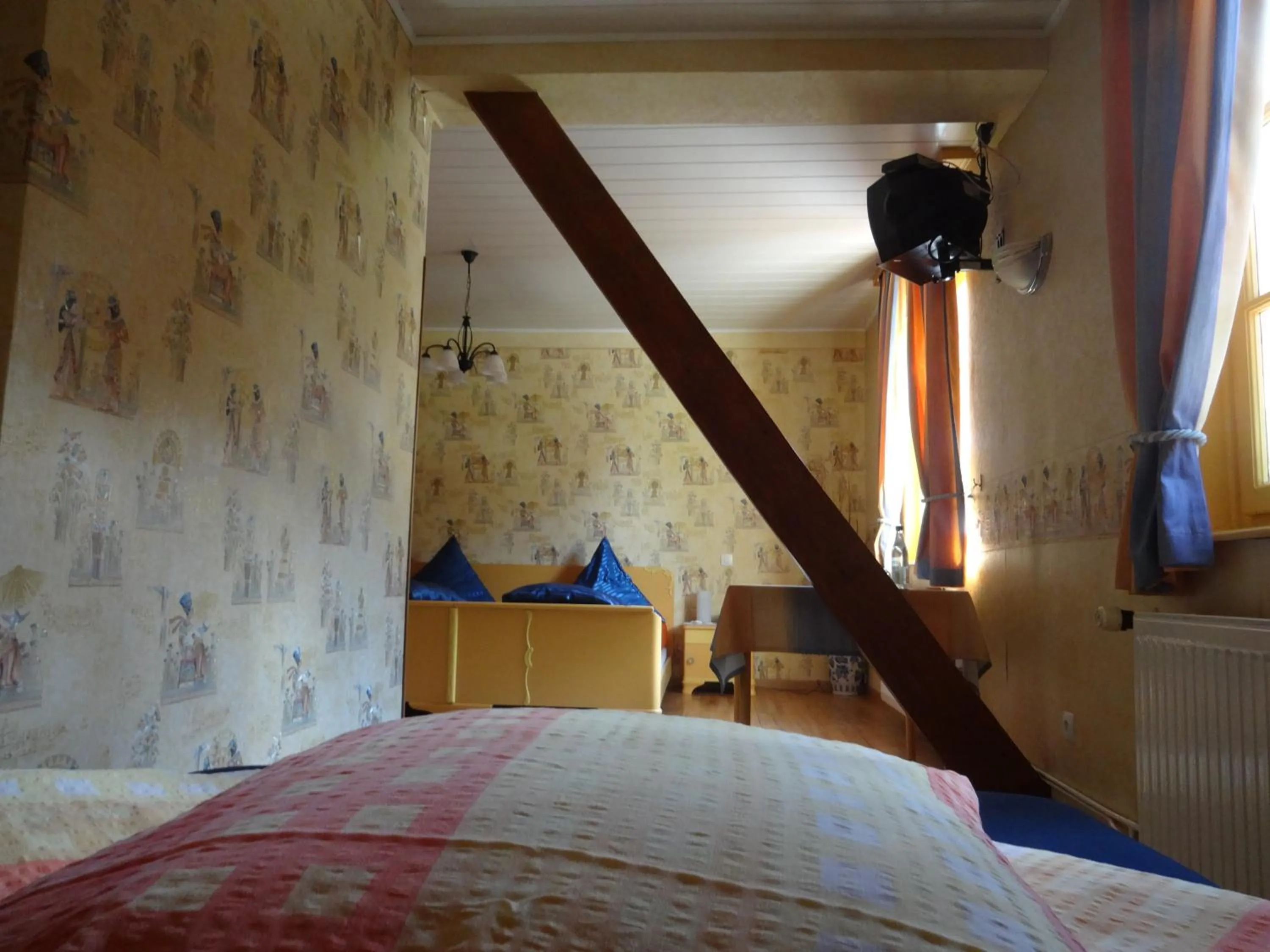 Photo of the whole room, Bed in Hotel-Restaurant du Windstein