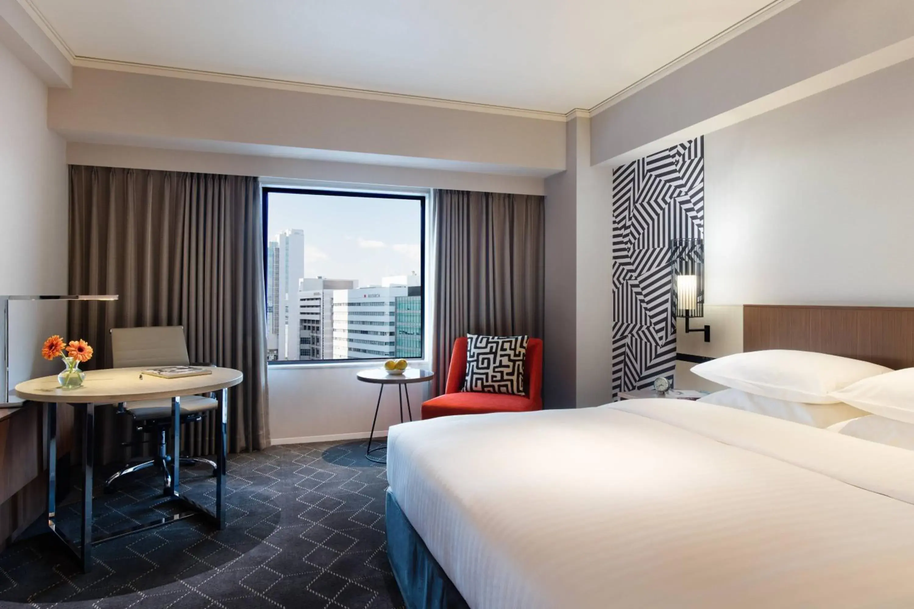 King Room - single occupancy - High Floor/Executive Lounge Access in Courtyard by Marriott Shin-Osaka Station King Room - single occupancy - High Floor/Executive Lounge Access in Courtyard by Marriott Shin-Osaka Station