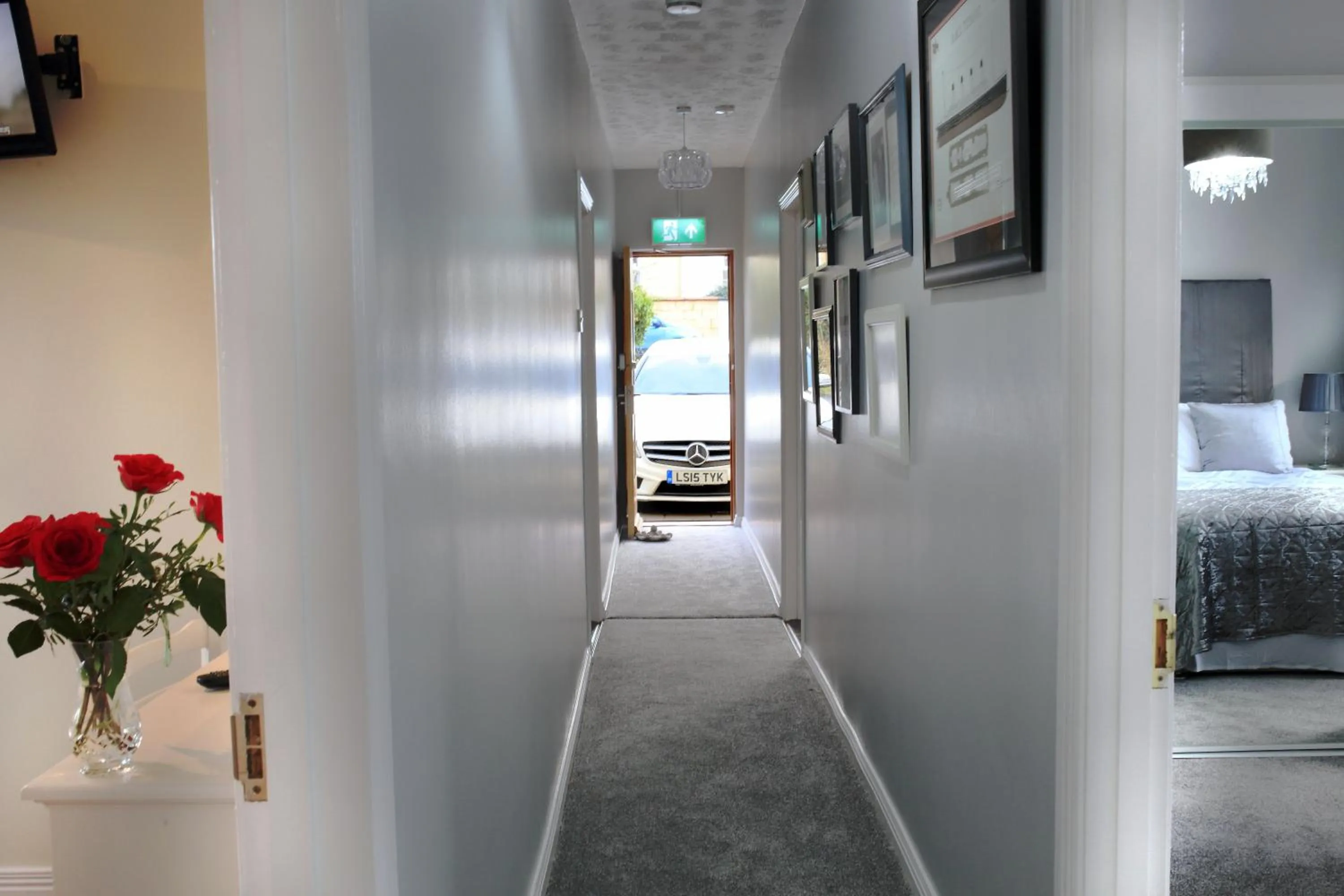 Facade/entrance, Bed in Elagh View Bed & Breakfast