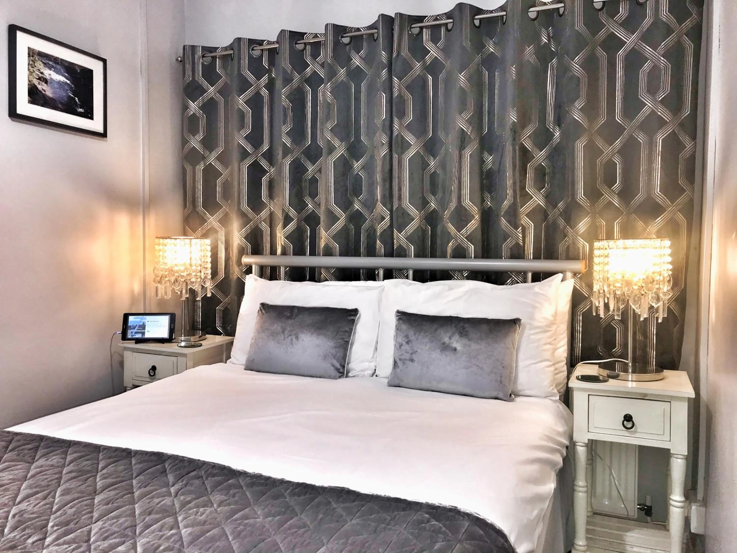 Photo of the whole room, Bed in Elagh View Bed & Breakfast