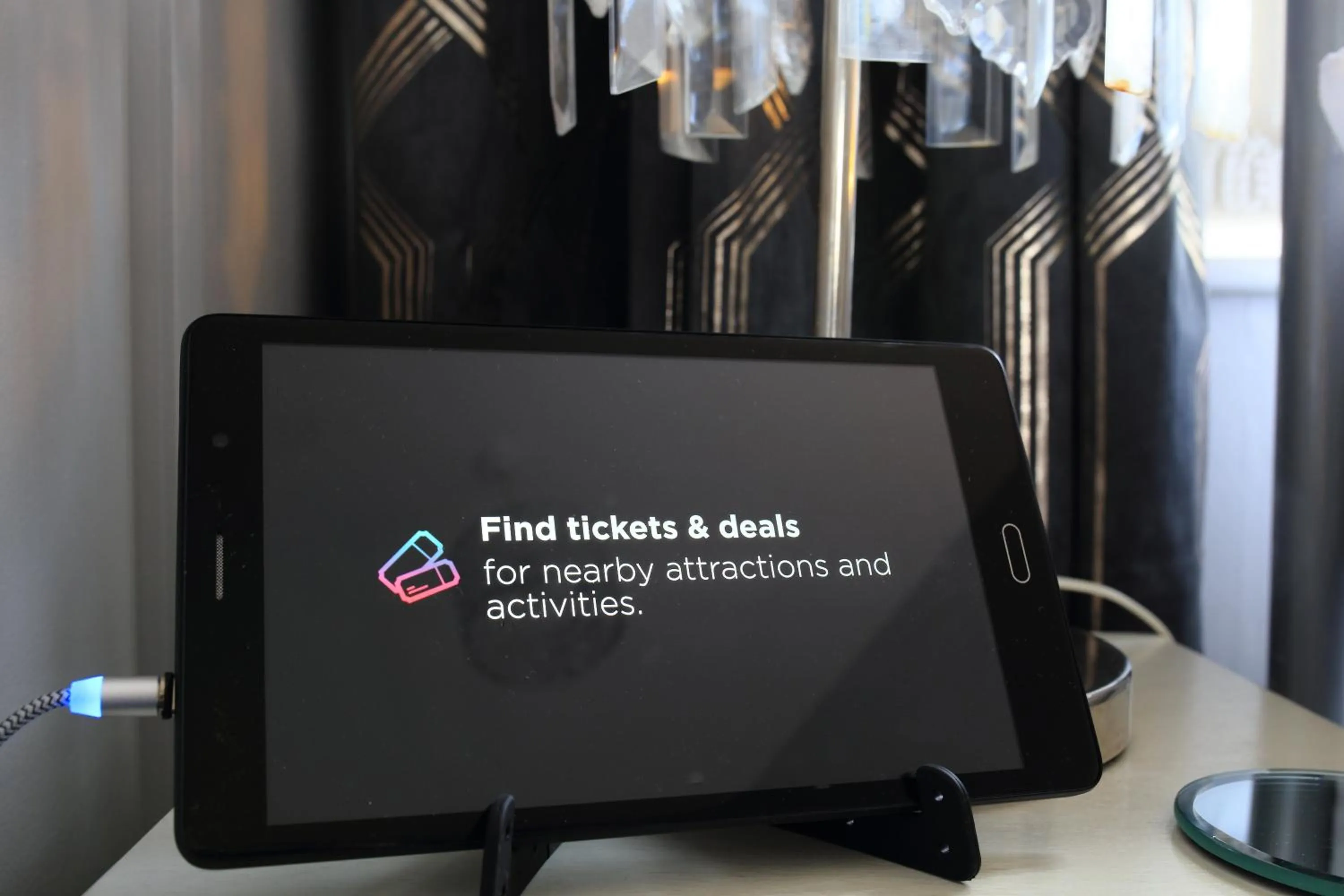 TV and multimedia in Elagh View Bed & Breakfast