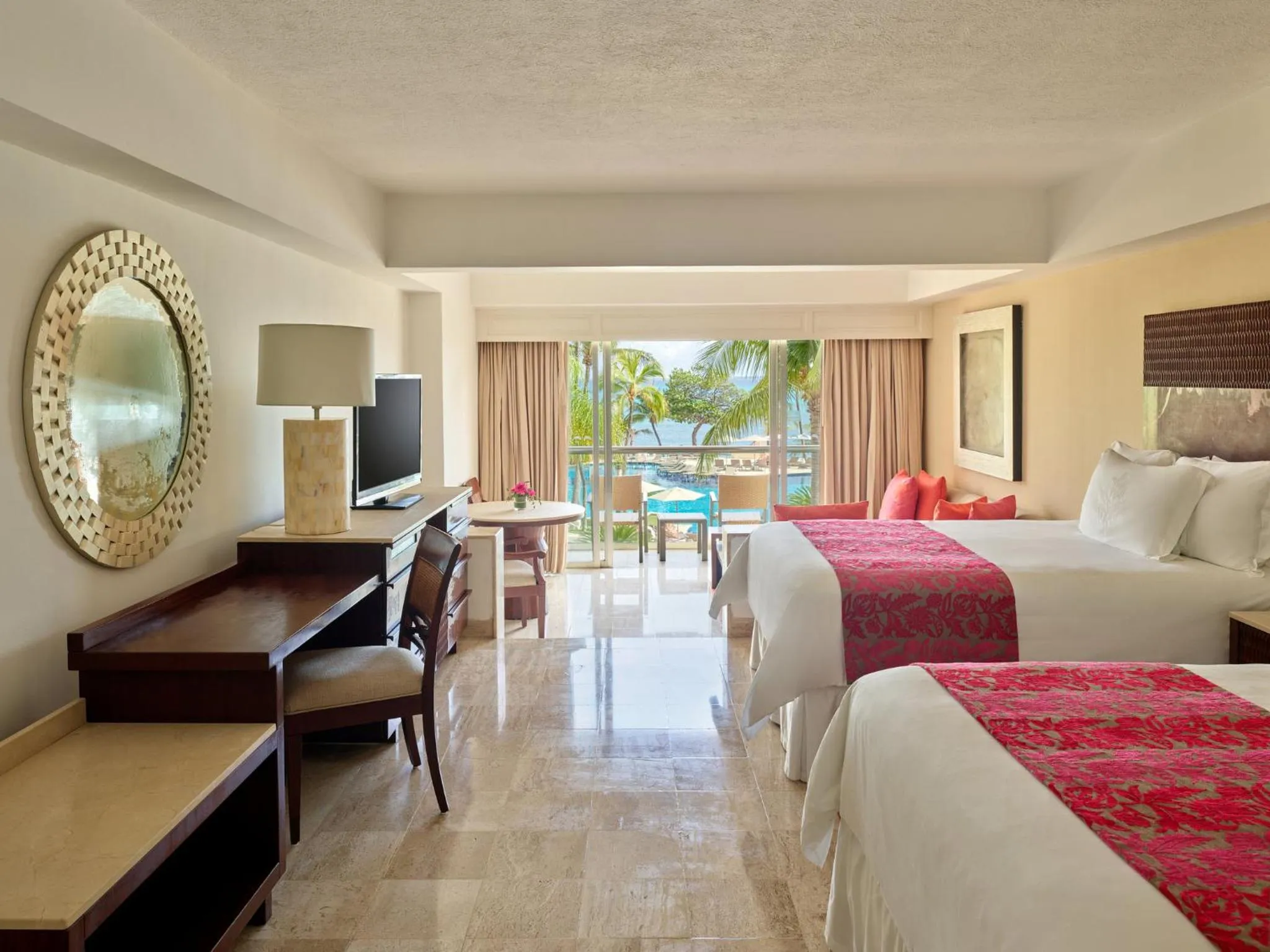 Photo of the whole room, Bed in Grand Fiesta Americana Coral Beach Cancun - All Inclusive