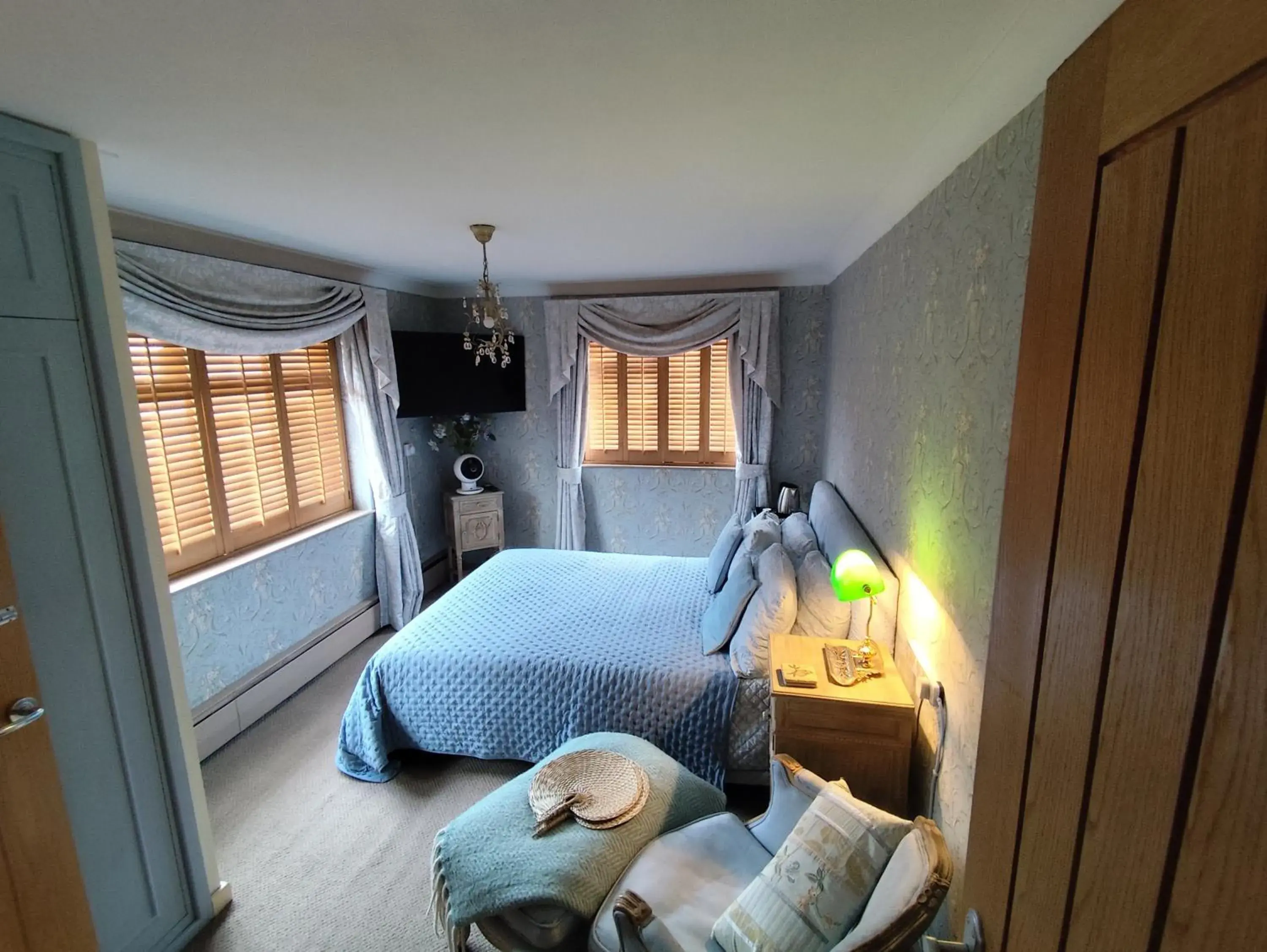 Deluxe Double Room with Shower in Richmond Lane Guest House - AA Accredited Deluxe Double Room with Shower in Richmond Lane Guest House - AA Accredited