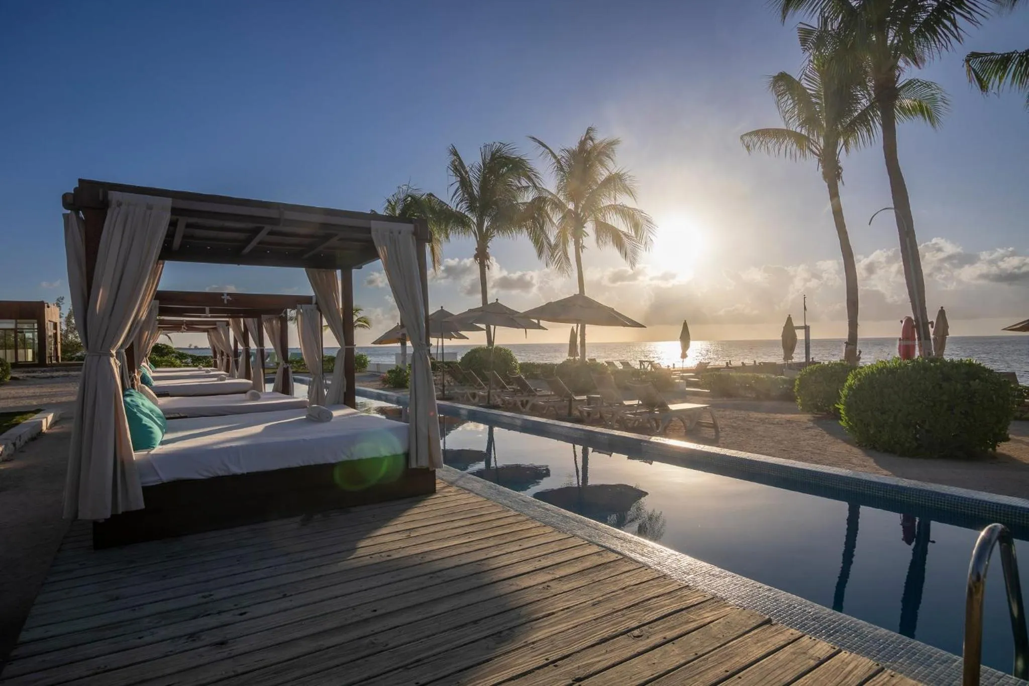 Swimming pool in Fiesta Americana Cozumel All Inclusive