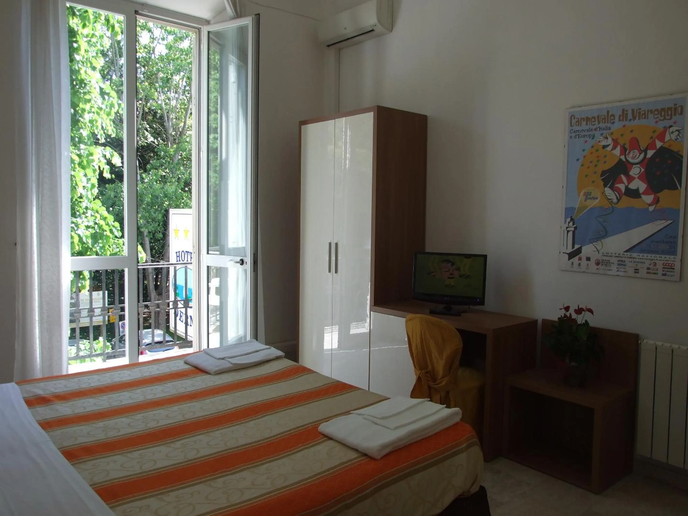 Bedroom in Hotel Derna