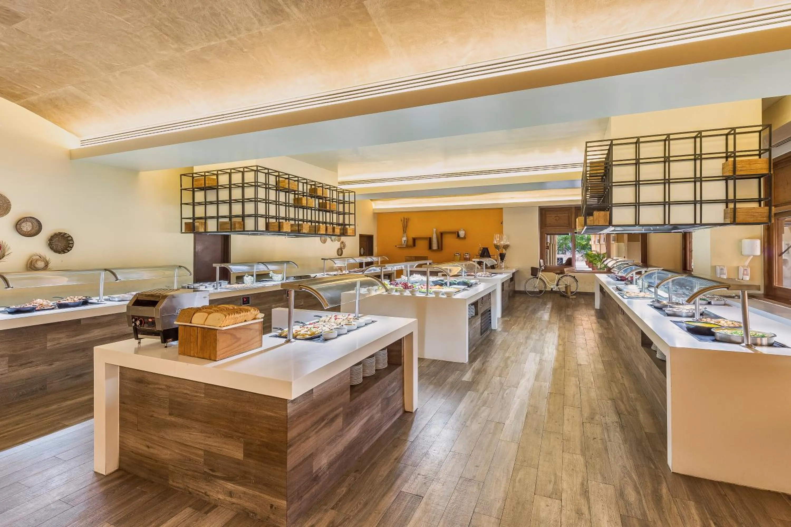 Buffet breakfast in Grand Fiesta Americana Los Cabos All Inclusive Golf & Spa