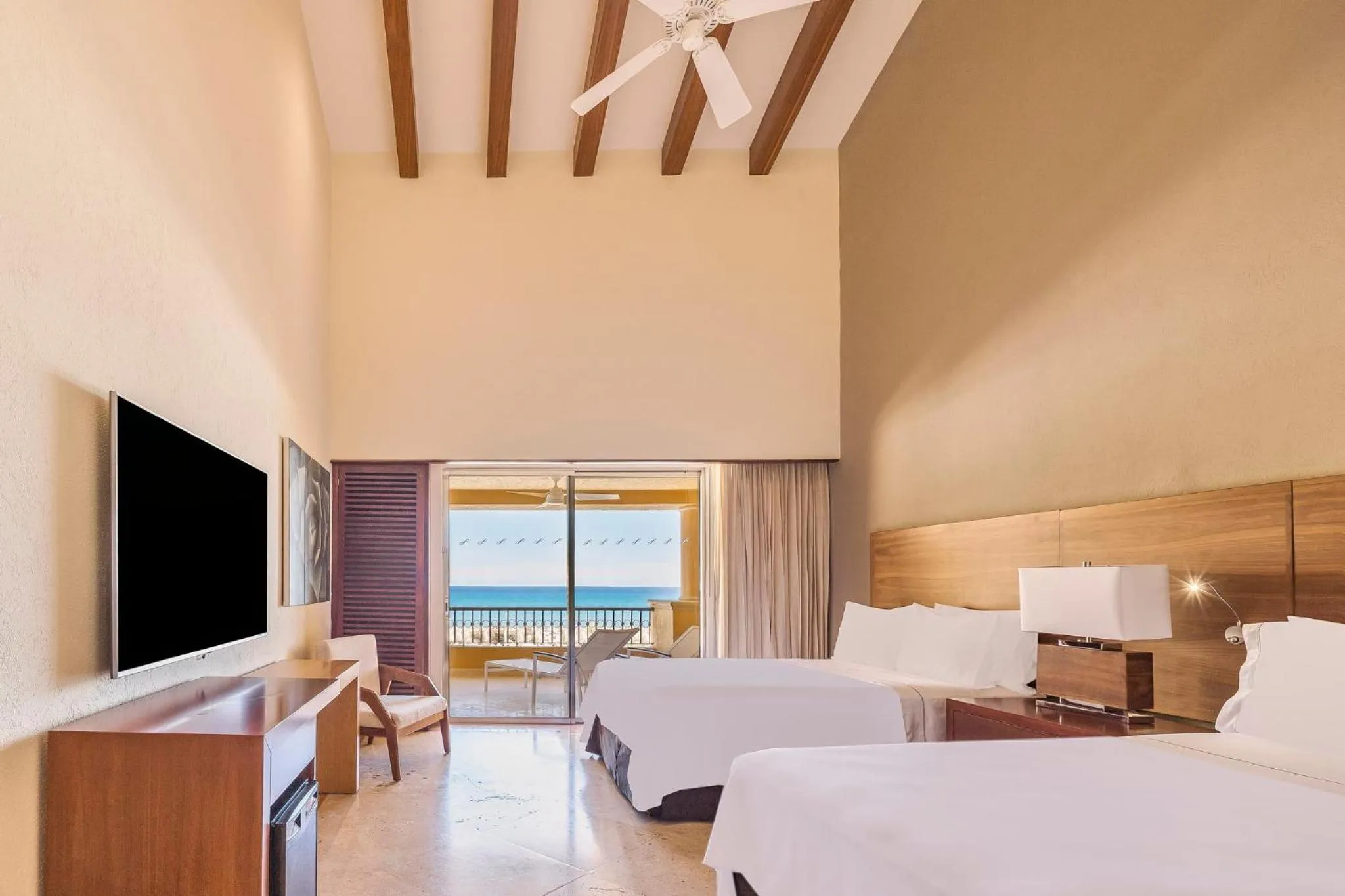 Photo of the whole room, Bed in Grand Fiesta Americana Los Cabos All Inclusive Golf & Spa