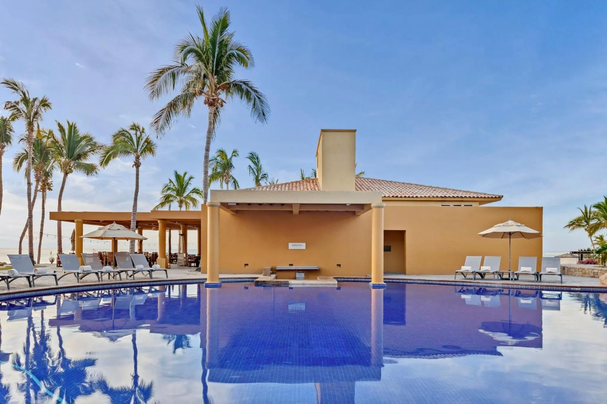 Swimming pool in Grand Fiesta Americana Los Cabos All Inclusive Golf & Spa
