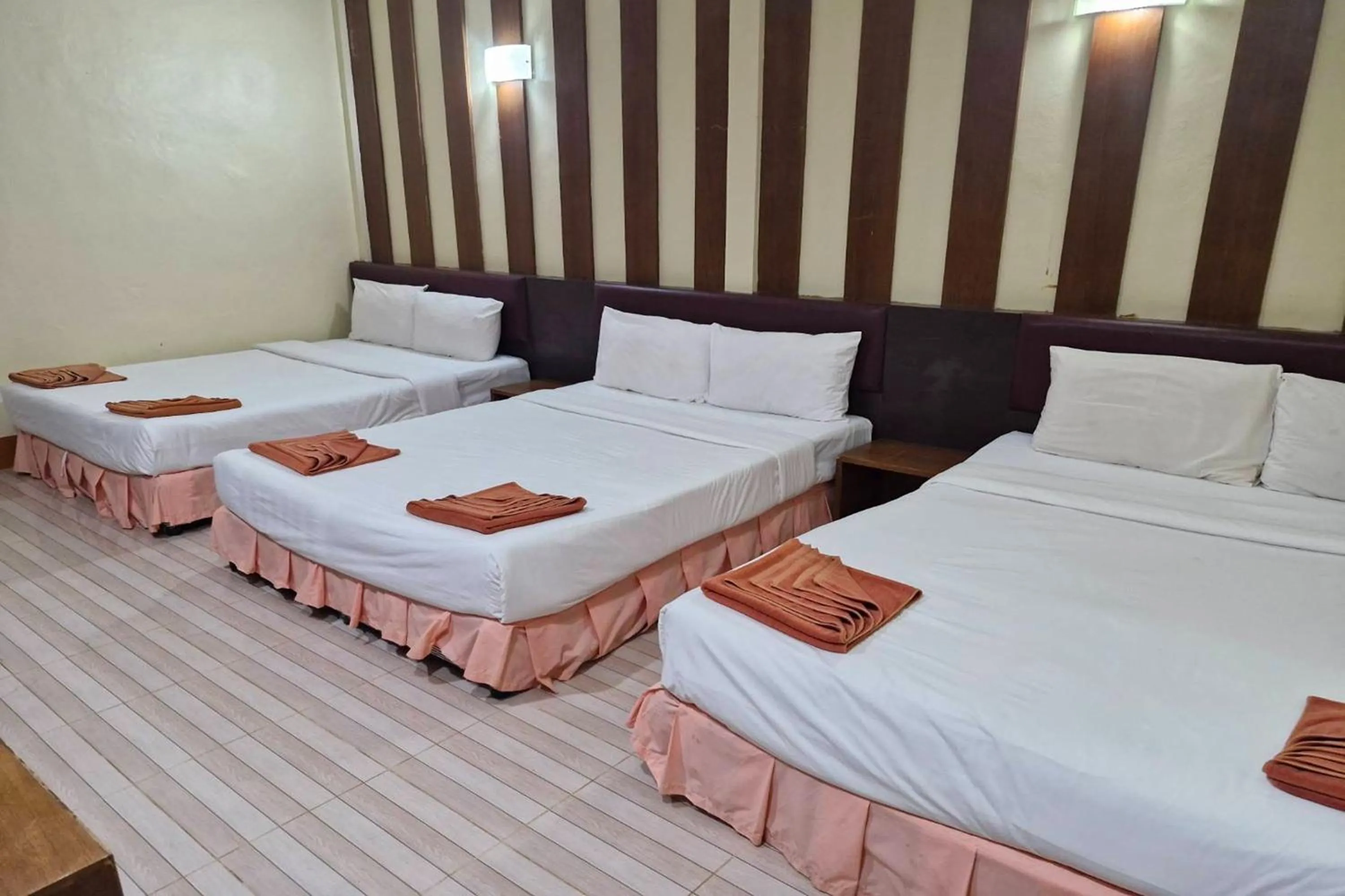 Bed in Tontarn Resort and Spa