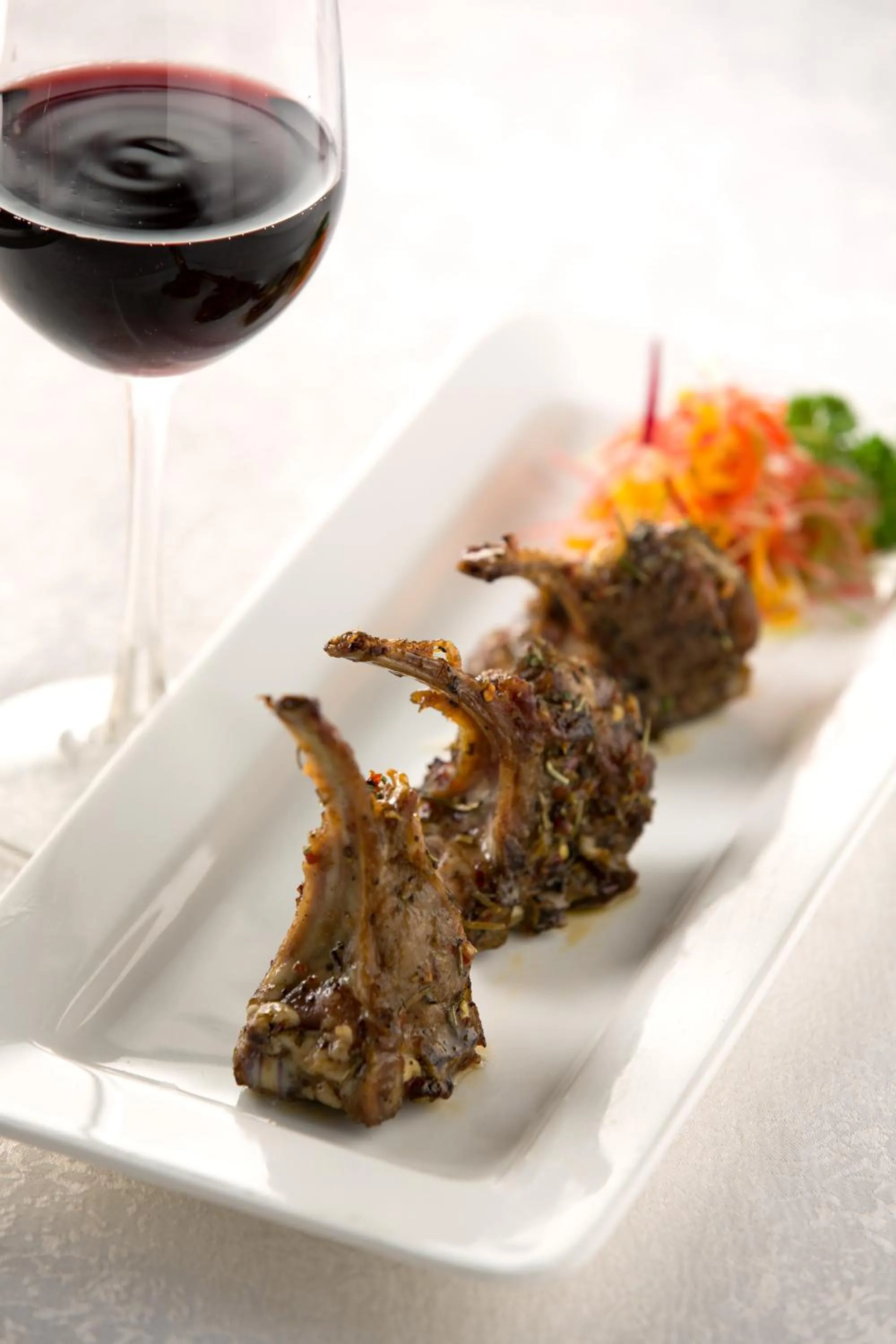 Restaurant/places to eat in Ramee Grand Hotel and Spa, Pune